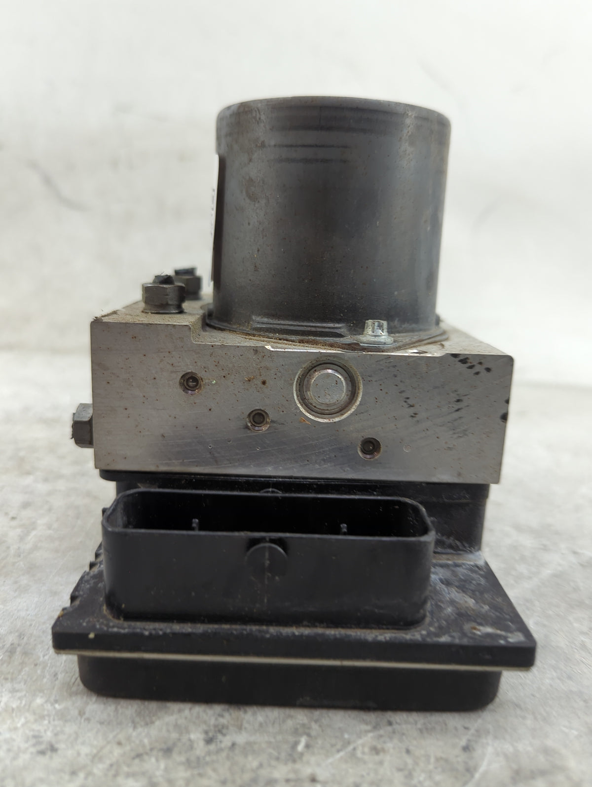 2011-2012 Audi A4 Anti-Lock Brake ABS Pump Module Actuator OEM P/N:0265236339 8K0614517EJ, 8K0907379BJ Fits Fits 2011 2012 O