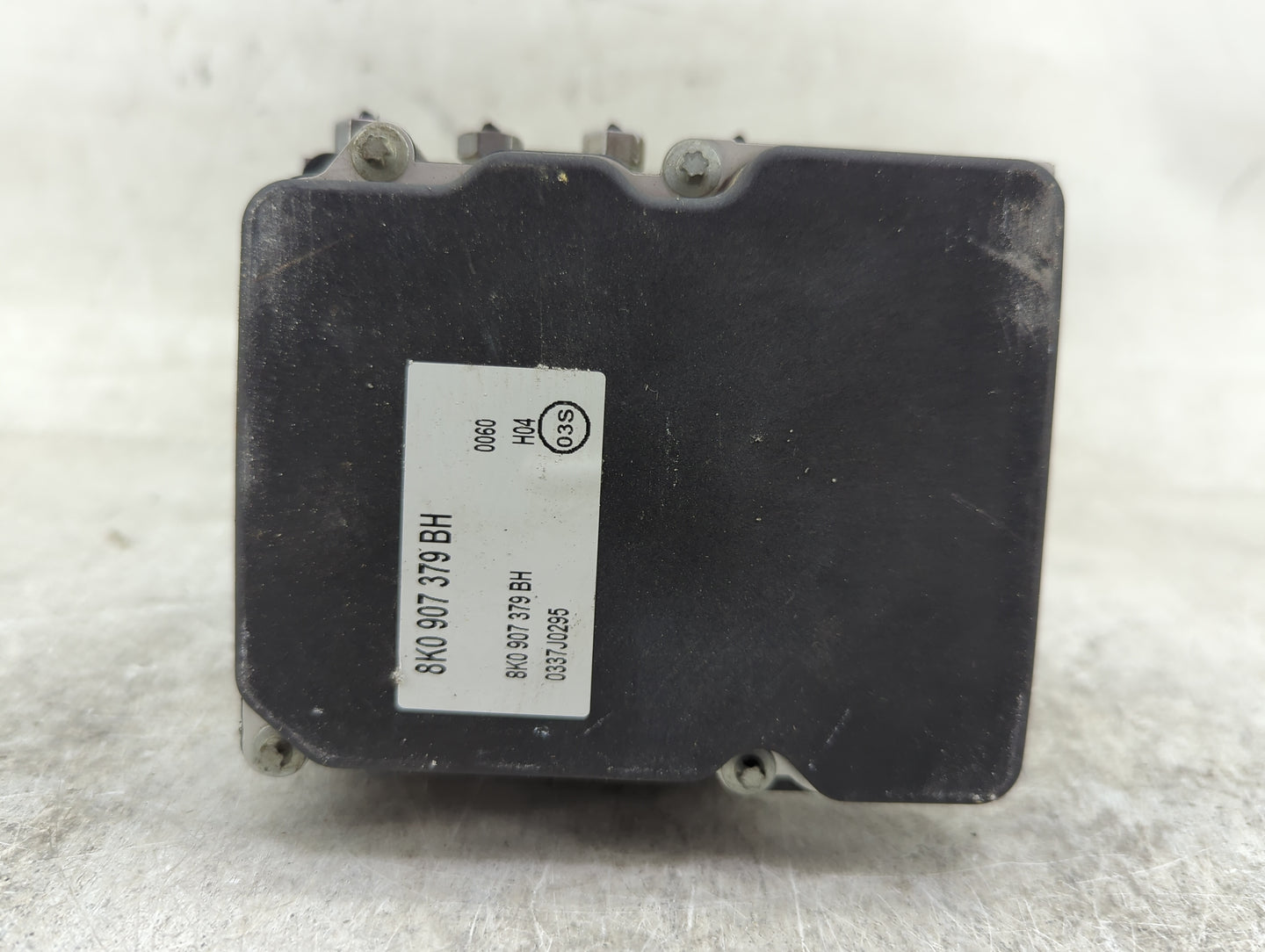 2010-2012 Audi A4 ABS Pump Control Module Replacement P/N:8K0907379BH 0265951537, 0265236342, 8K0614517EH Fits Fits 2010 201