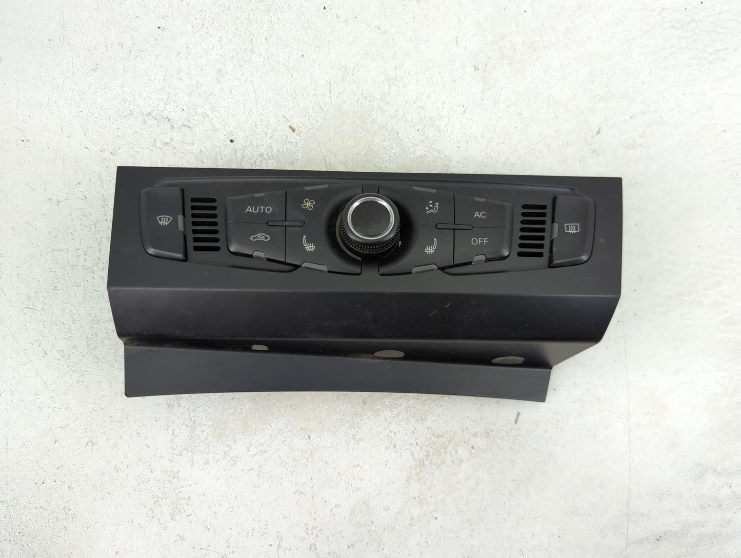 2009-2012 Audi A4 Climate Control Module Temperature AC/Heater Replacement P/N:8T1 820 043 AN Fits Fits 2008 2009 2010 2011 