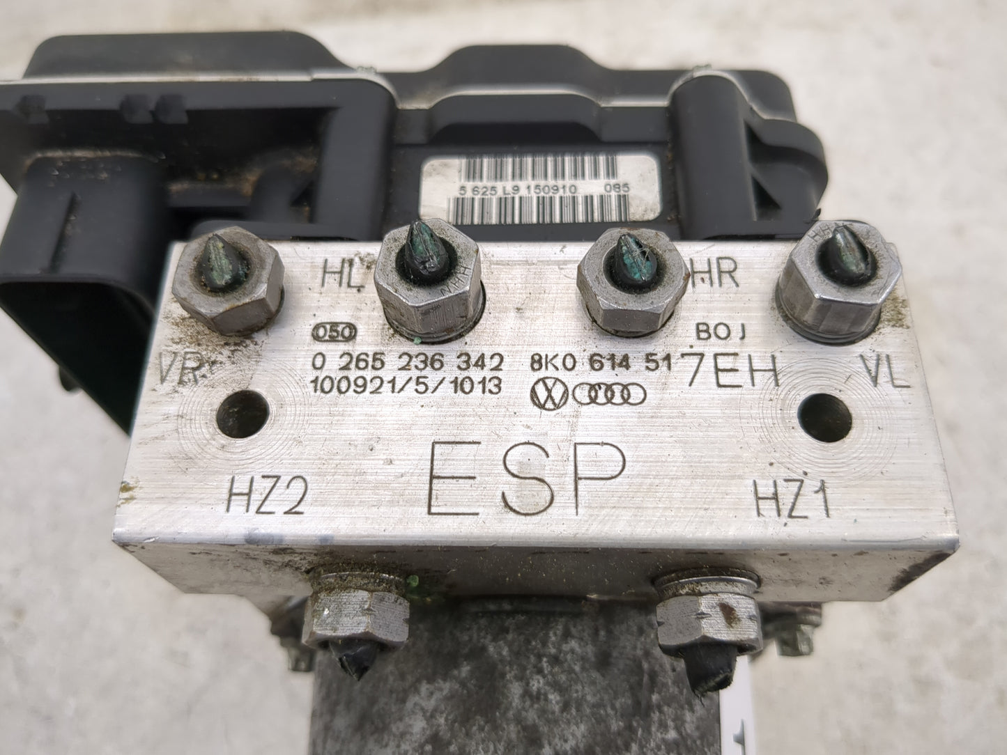 2010-2012 Audi A4 ABS Pump Control Module Replacement P/N:0 265 236 342 Fits Fits 2010 2011 2012 OEM Used Auto Parts - Oemus
