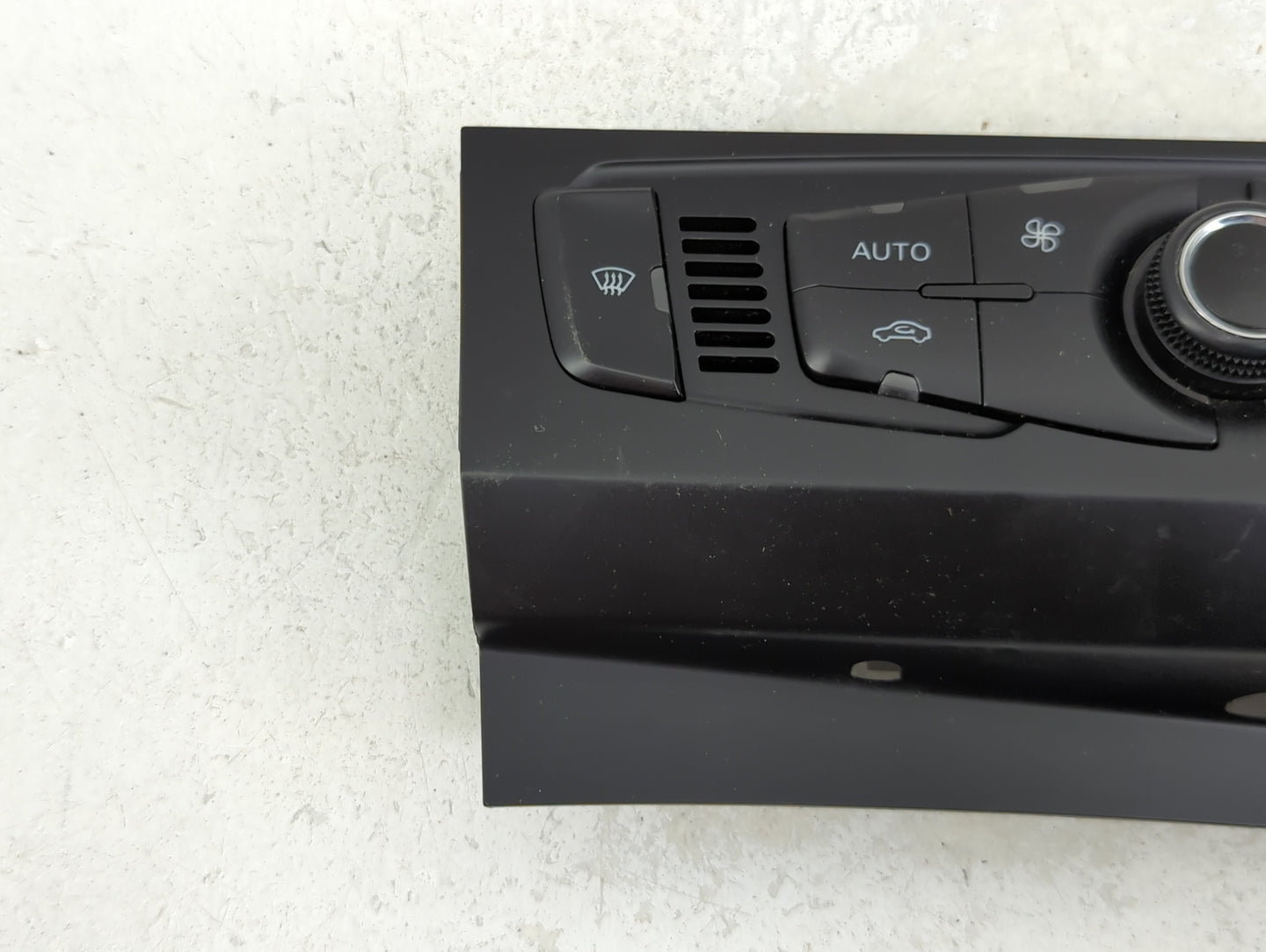 2009-2012 Audi A4 Climate Control Module Temperature AC/Heater Replacement P/N:8T1 820 043 AM Fits Fits 2008 2009 2010 2011 