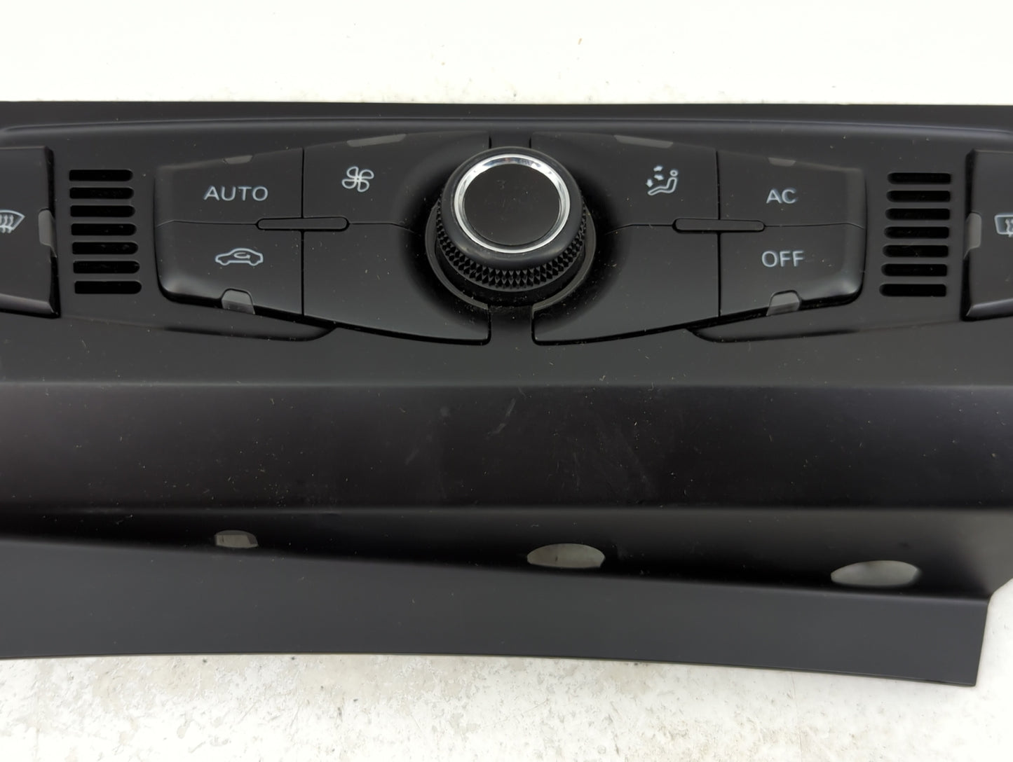 2009-2012 Audi A4 Climate Control Module Temperature AC/Heater Replacement P/N:8T1 820 043 AM Fits Fits 2008 2009 2010 2011 
