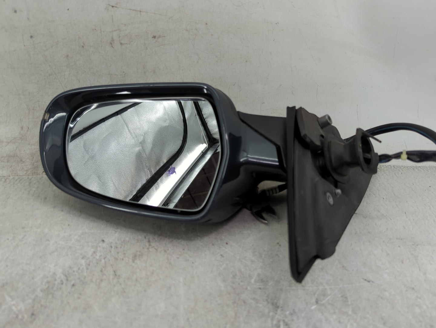 2010-2016 Audi A4 Passenger Side View Mirror - Right Door Mirror OEM Used - Oemusedautoparts1.com