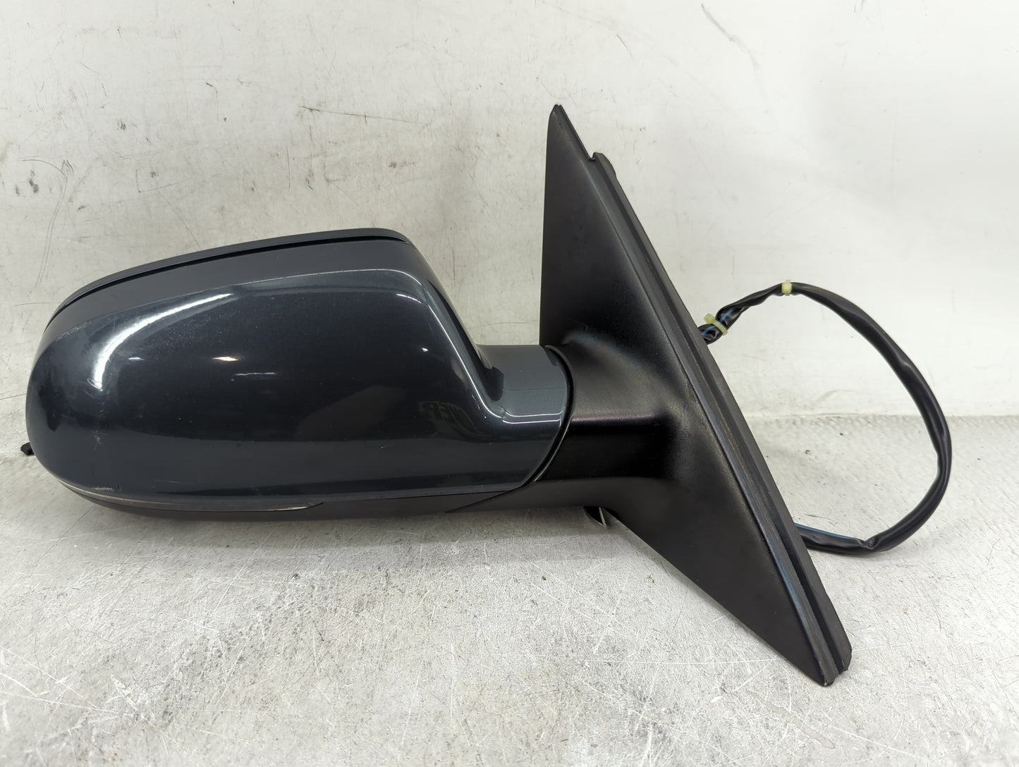 2010-2016 Audi A4 Passenger Side View Mirror - Right Door Mirror OEM Used - Oemusedautoparts1.com
