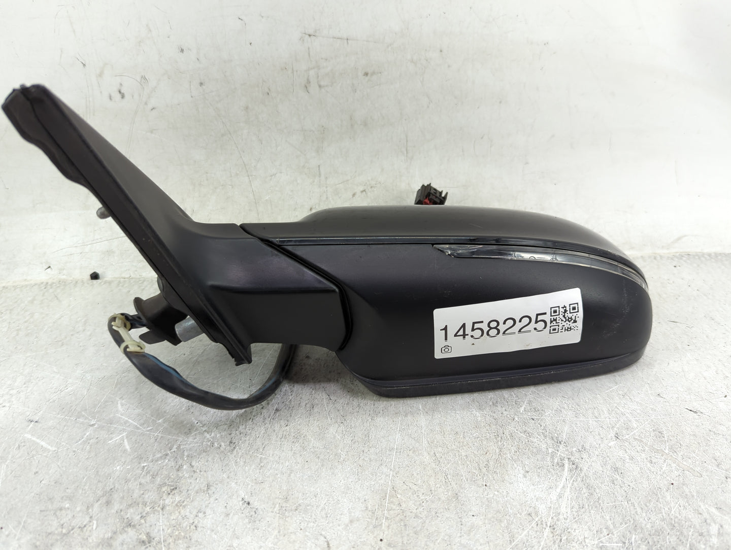 2010-2016 Audi A4 Driver Side View Mirror - Left Door Mirror OEM Used - Oemusedautoparts1.com