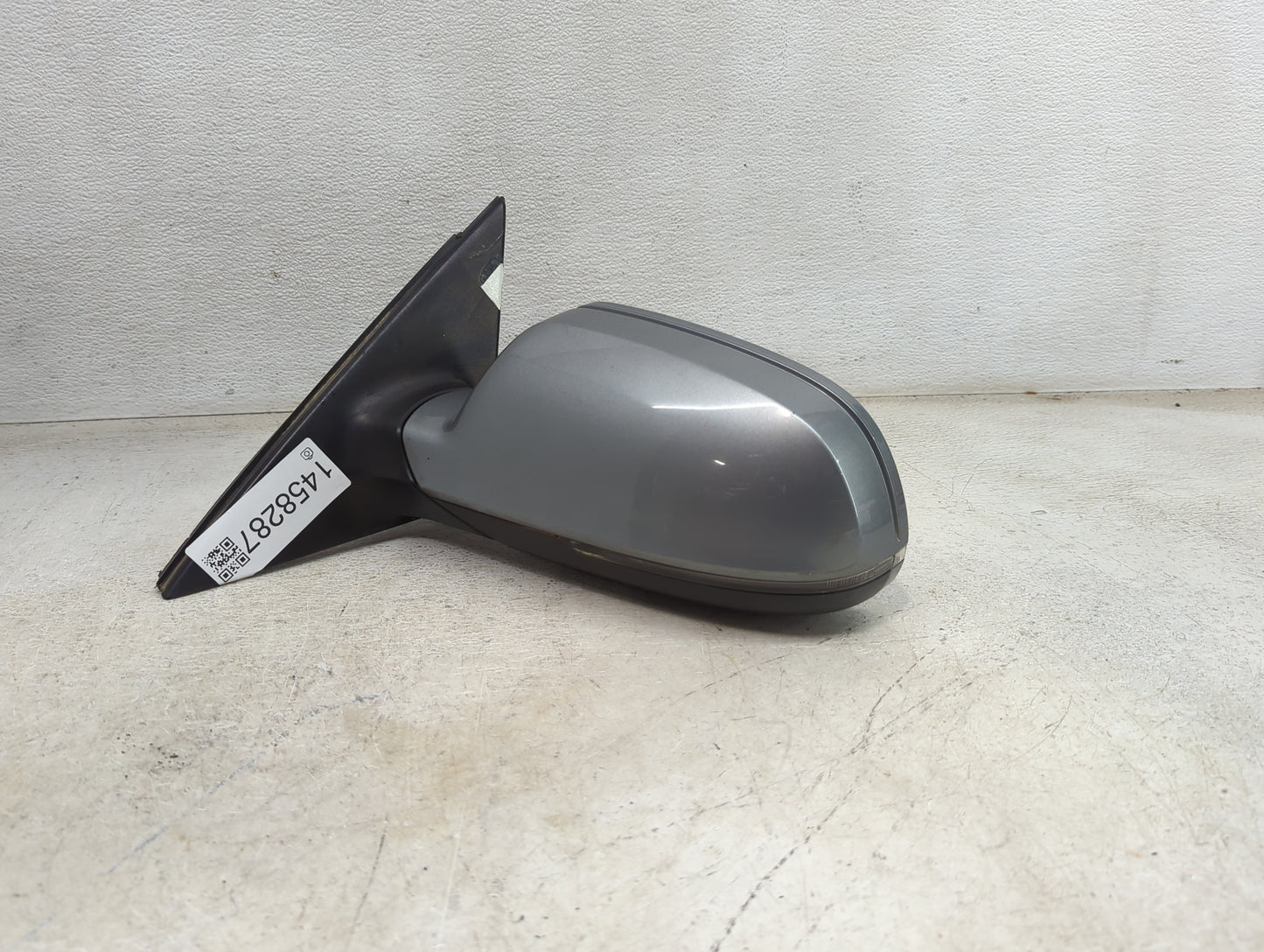 2010-2016 Audi A4 Passenger Side View Mirror - Right Door Mirror OEM Used - Oemusedautoparts1.com