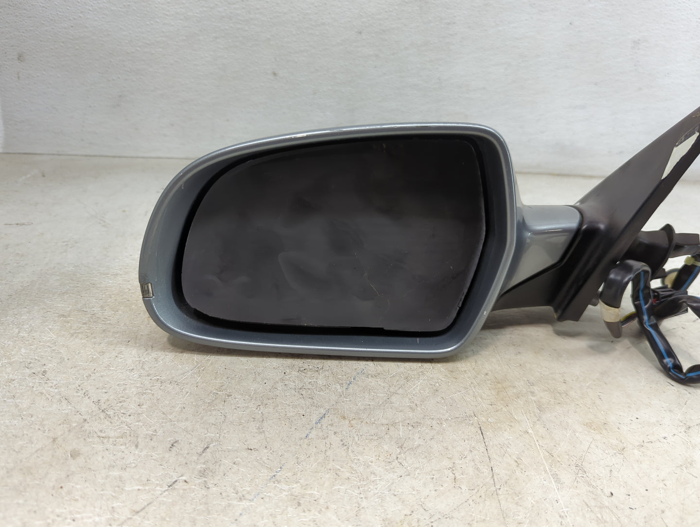 2010-2016 Audi A4 Passenger Side View Mirror - Right Door Mirror OEM Used - Oemusedautoparts1.com