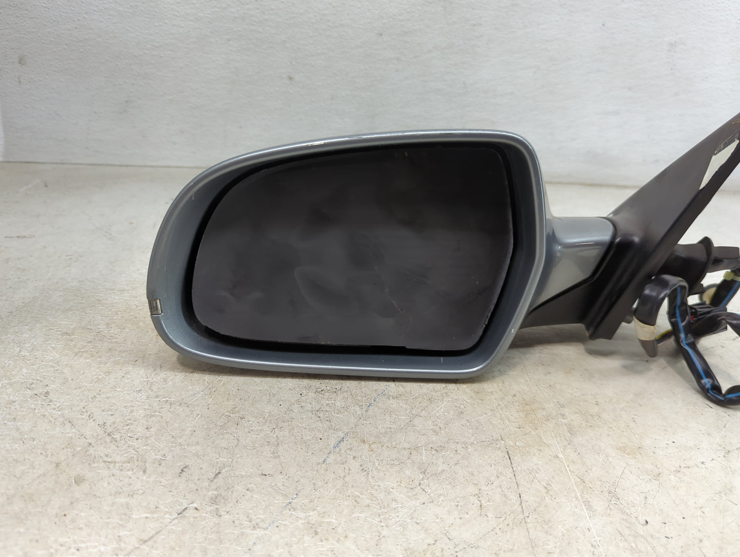 2010-2016 Audi A4 Passenger Side View Mirror - Right Door Mirror OEM Used - Oemusedautoparts1.com