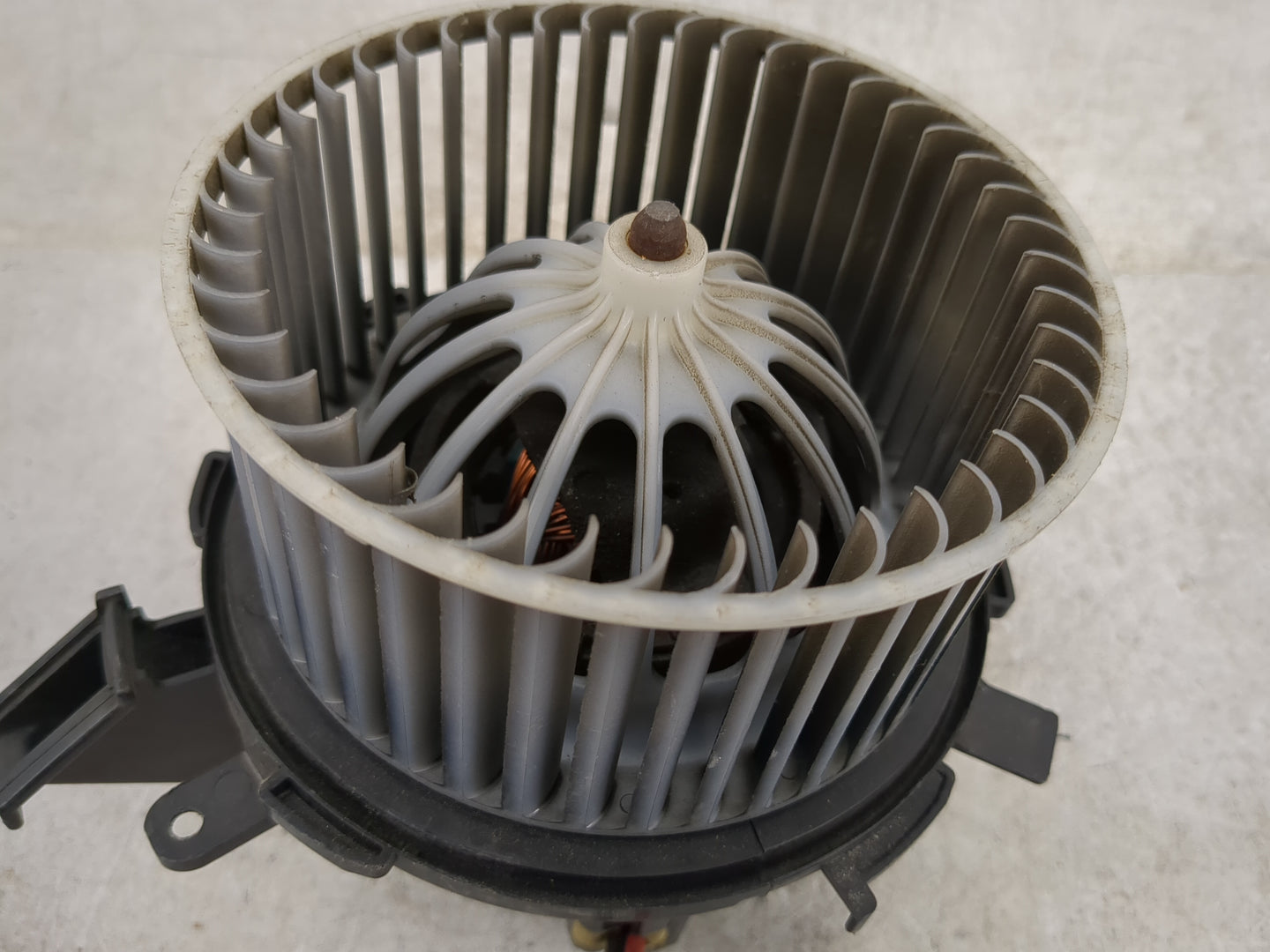 2009-2012 Audi A4 Heater AC Blower Motor P/N:850 820 521 B 8K0 820 521 B, 01291197 Fits Fits 2008 2009 2010 2011 2012 OEM Us
