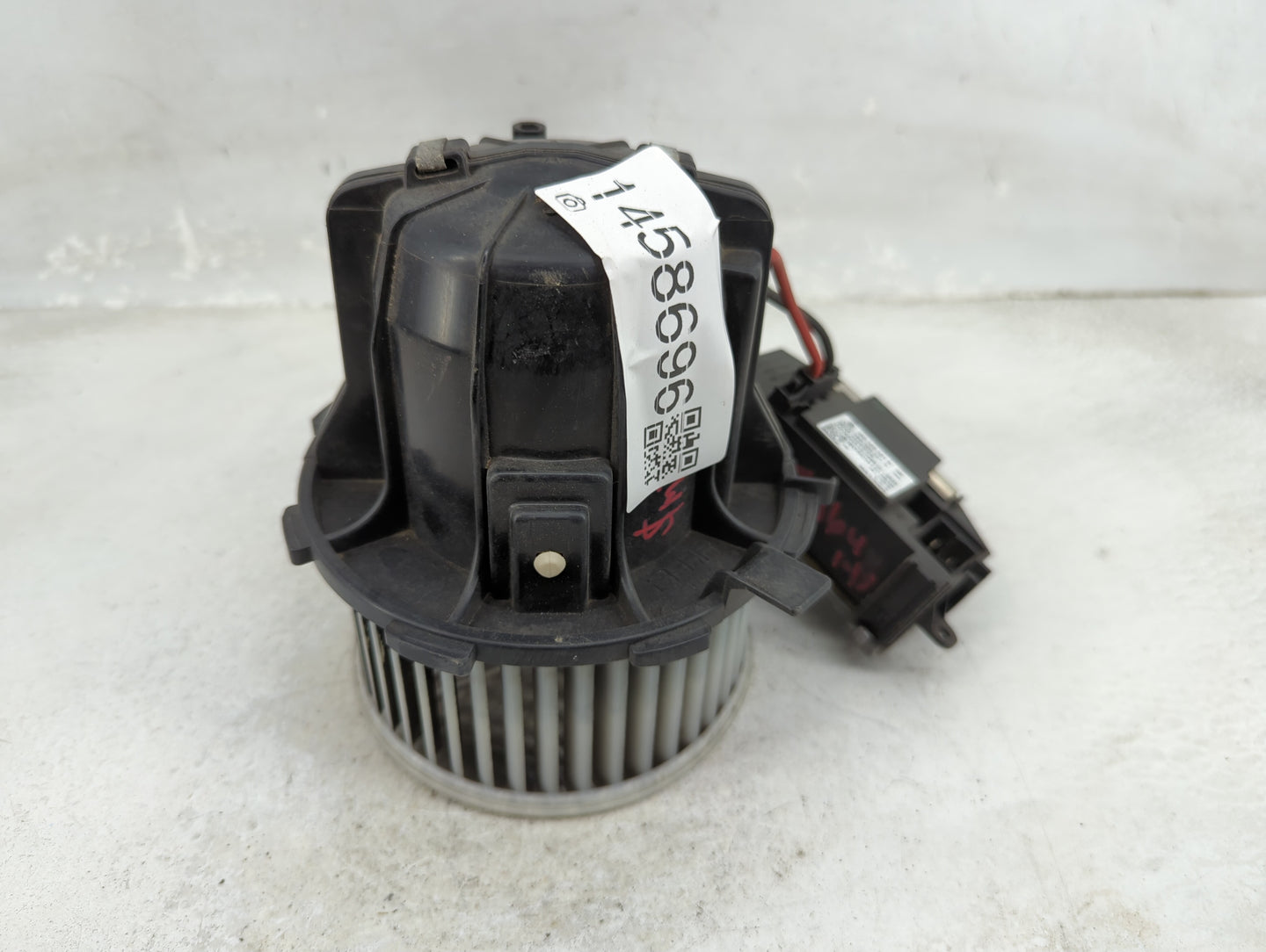 2009-2012 Audi A4 Heater AC Blower Motor P/N:8K0820521B K5909008, CZ2468106932, F011500024 Fits Fits 2008 2009 2010 2011 201