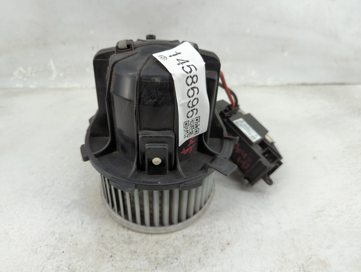 2009-2012 Audi A4 Heater AC Blower Motor P/N:8K0820521B K5909008, CZ2468106932, F011500024 Fits Fits 2008 2009 2010 2011 201