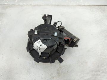2009-2012 Audi A4 Heater AC Blower Motor P/N:01291197 Fits Fits 2008 2009 2010 2011 2012 OEM Used Auto Parts