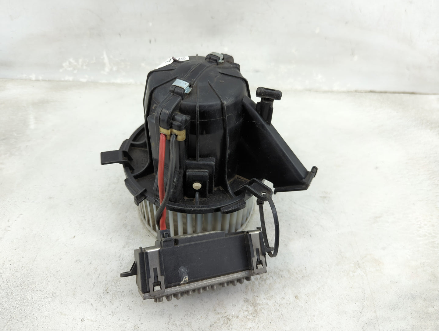 2009-2012 Audi A4 Heater AC Blower Motor P/N:01291197 Fits Fits 2008 2009 2010 2011 2012 OEM Used Auto Parts - Oemusedautopa