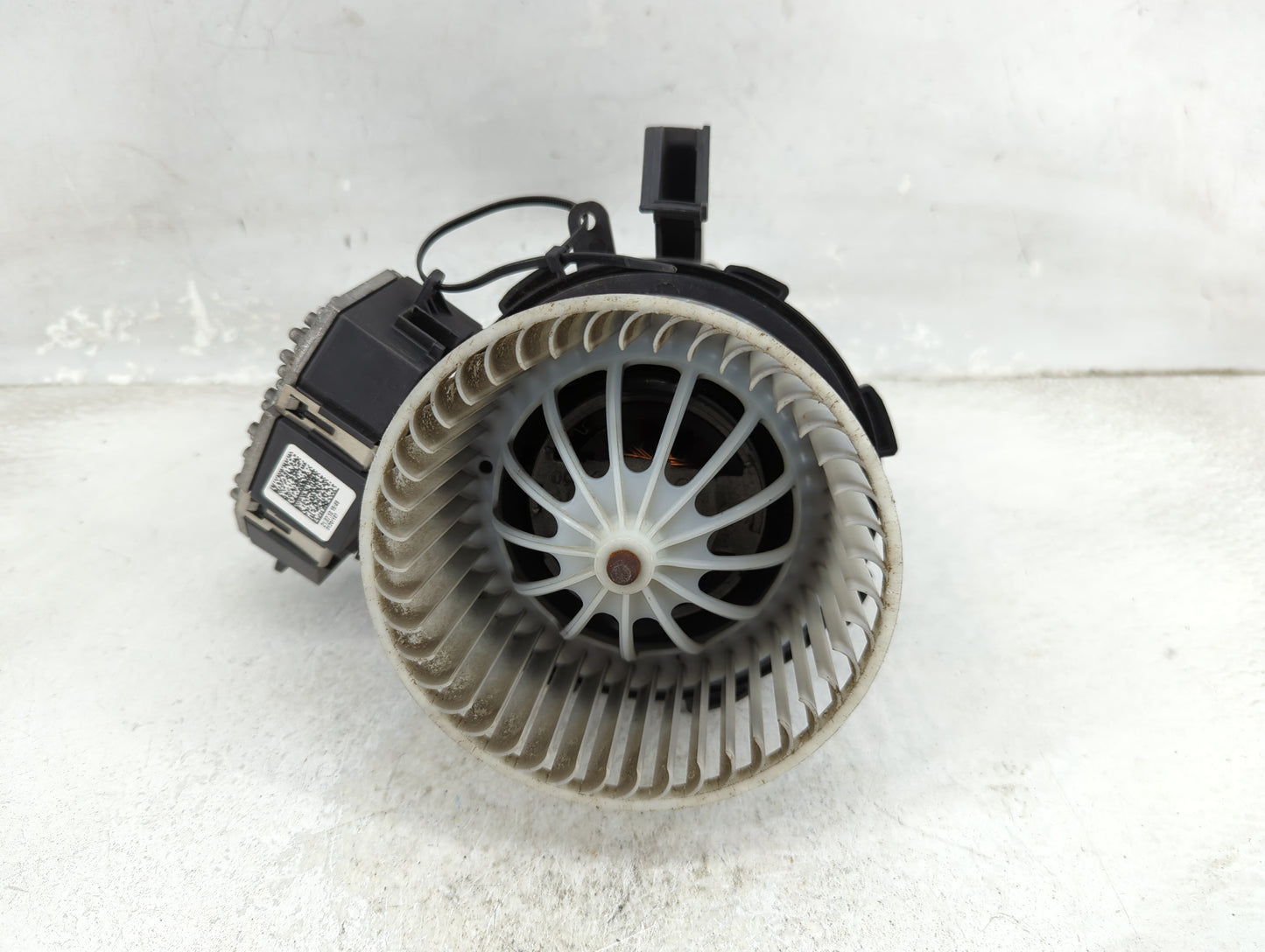 2009-2012 Audi A4 Heater AC Blower Motor P/N:01291197 Fits Fits 2008 2009 2010 2011 2012 OEM Used Auto Parts - Oemusedautopa