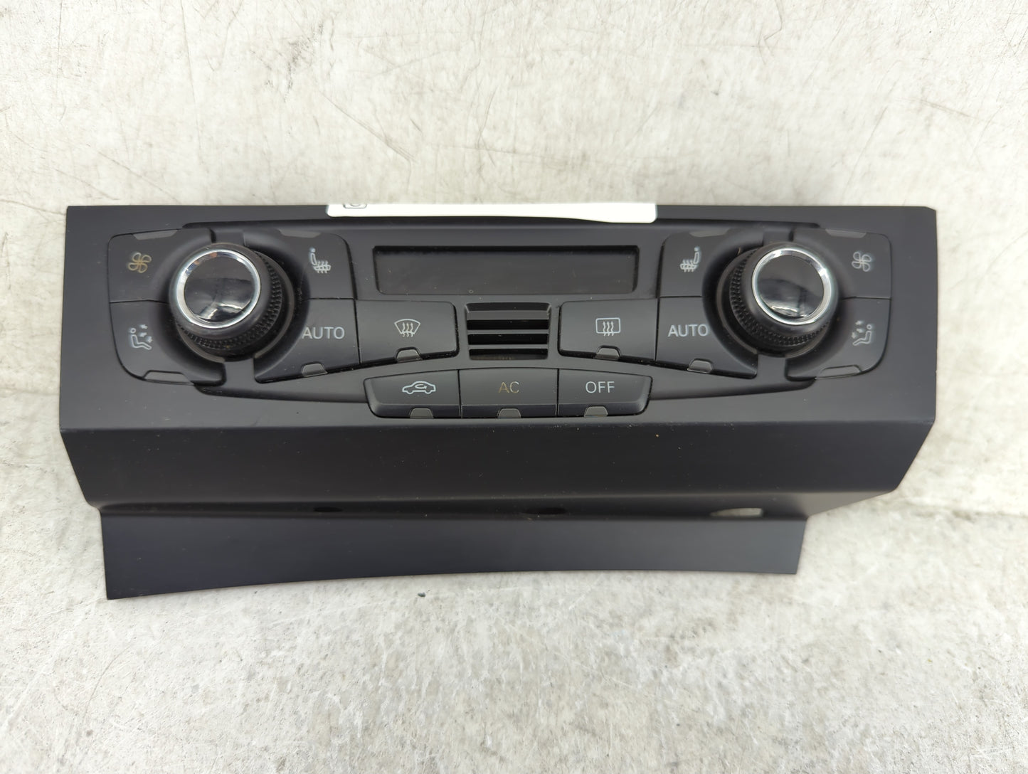 2009-2012 Audi A4 Climate Control Module Temperature AC/Heater Replacement P/N:8T1 820 043 AQ Fits OEM Used Auto Parts - Oem