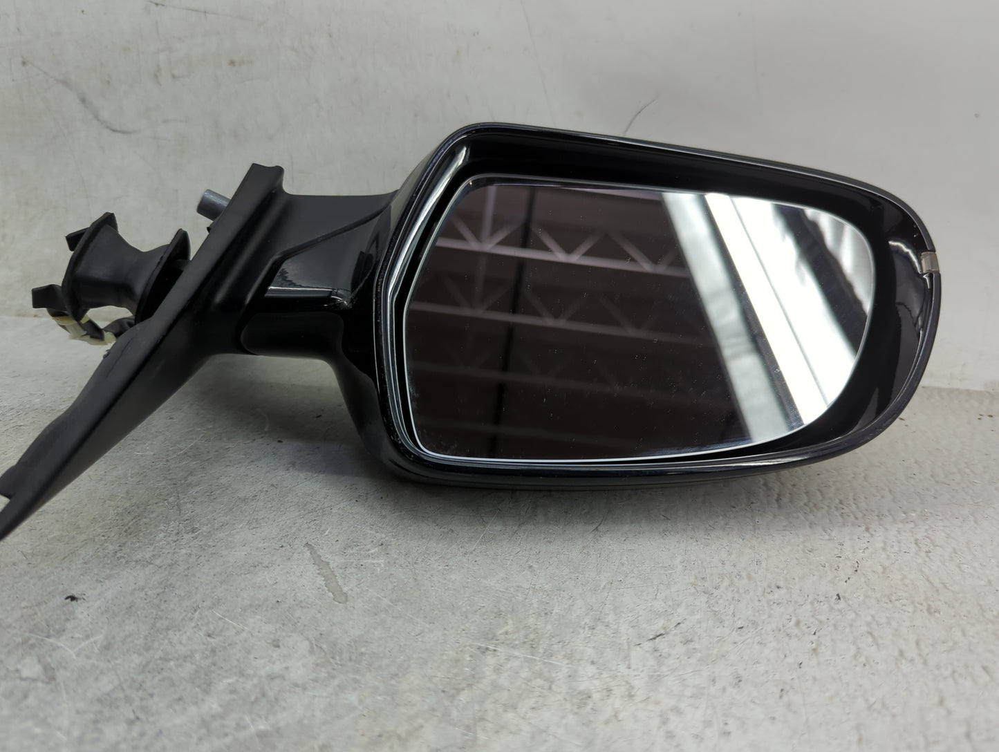 2010-2016 Audi A4 Driver Side View Mirror - Left Door Mirror OEM Used - Oemusedautoparts1.com