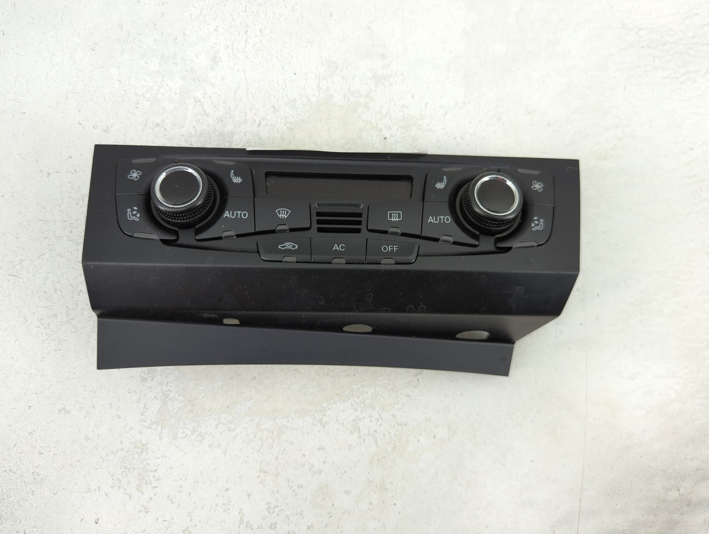 2009-2012 Audi A4 Climate Control Module Temperature AC/Heater Replacement P/N:8T1820043AQ A2C53346679 Fits OEM Used Auto Pa