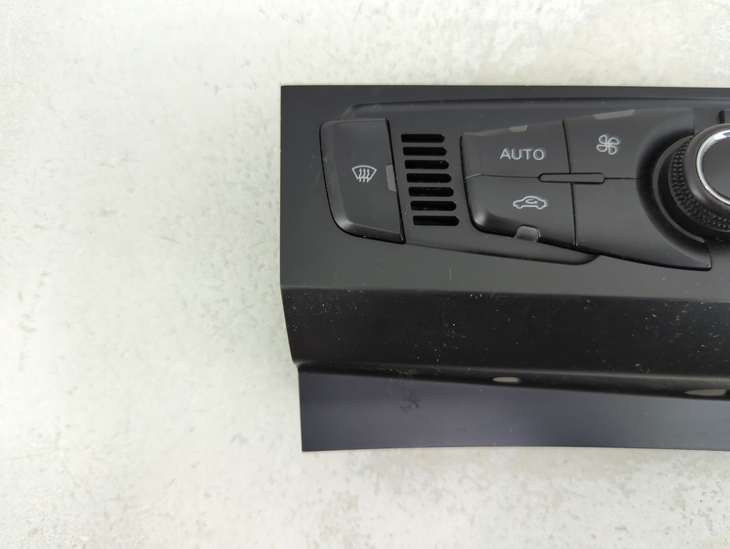 2009-2012 Audi A4 Climate Control Module Temperature AC/Heater Replacement P/N:8T1820043AM A2C53346674 Fits OEM Used Auto Pa