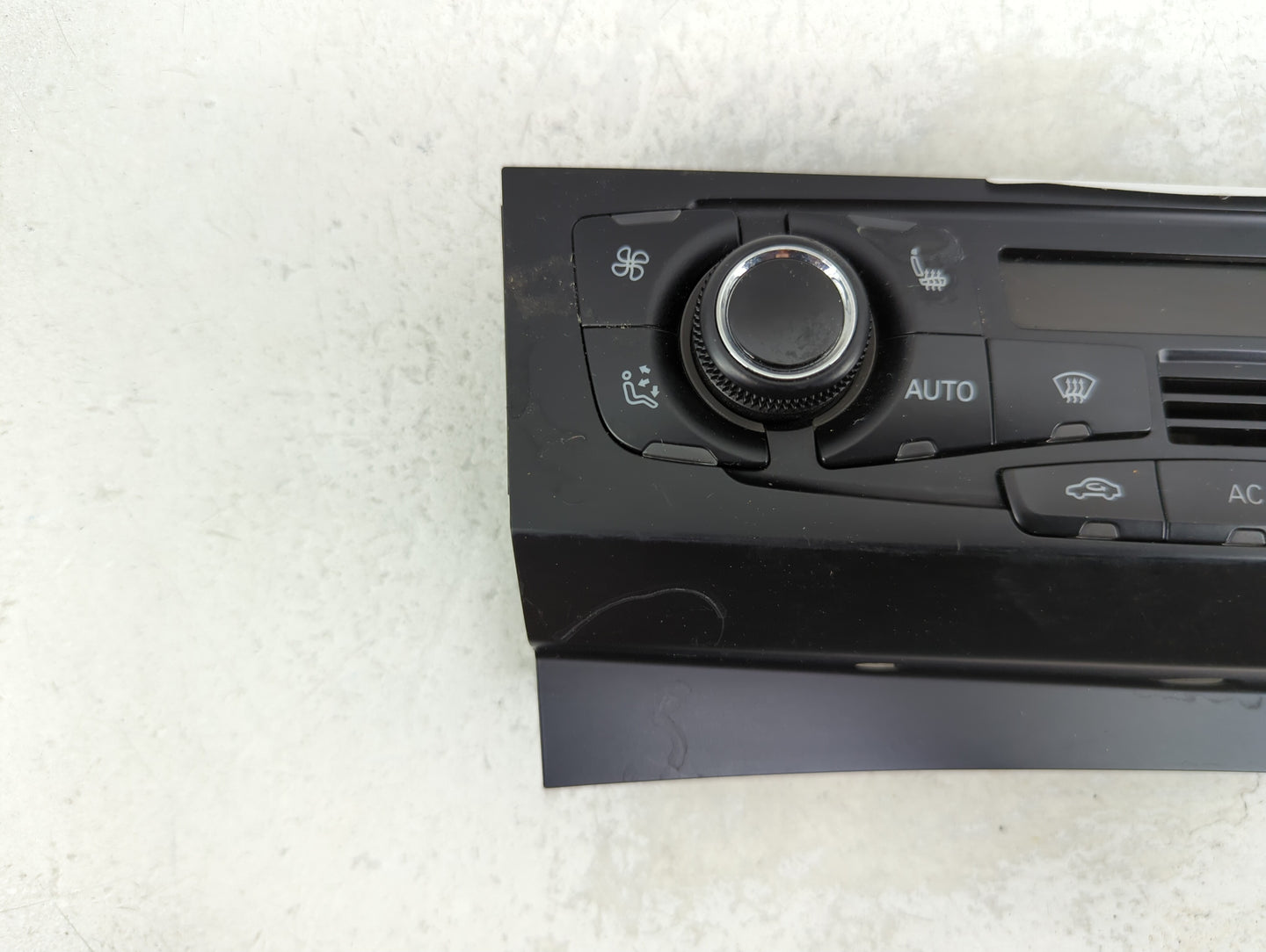 2009-2012 Audi A4 Climate Control Module Temperature AC/Heater Replacement P/N:8T1820043AQ A2C53346679 Fits OEM Used Auto Pa