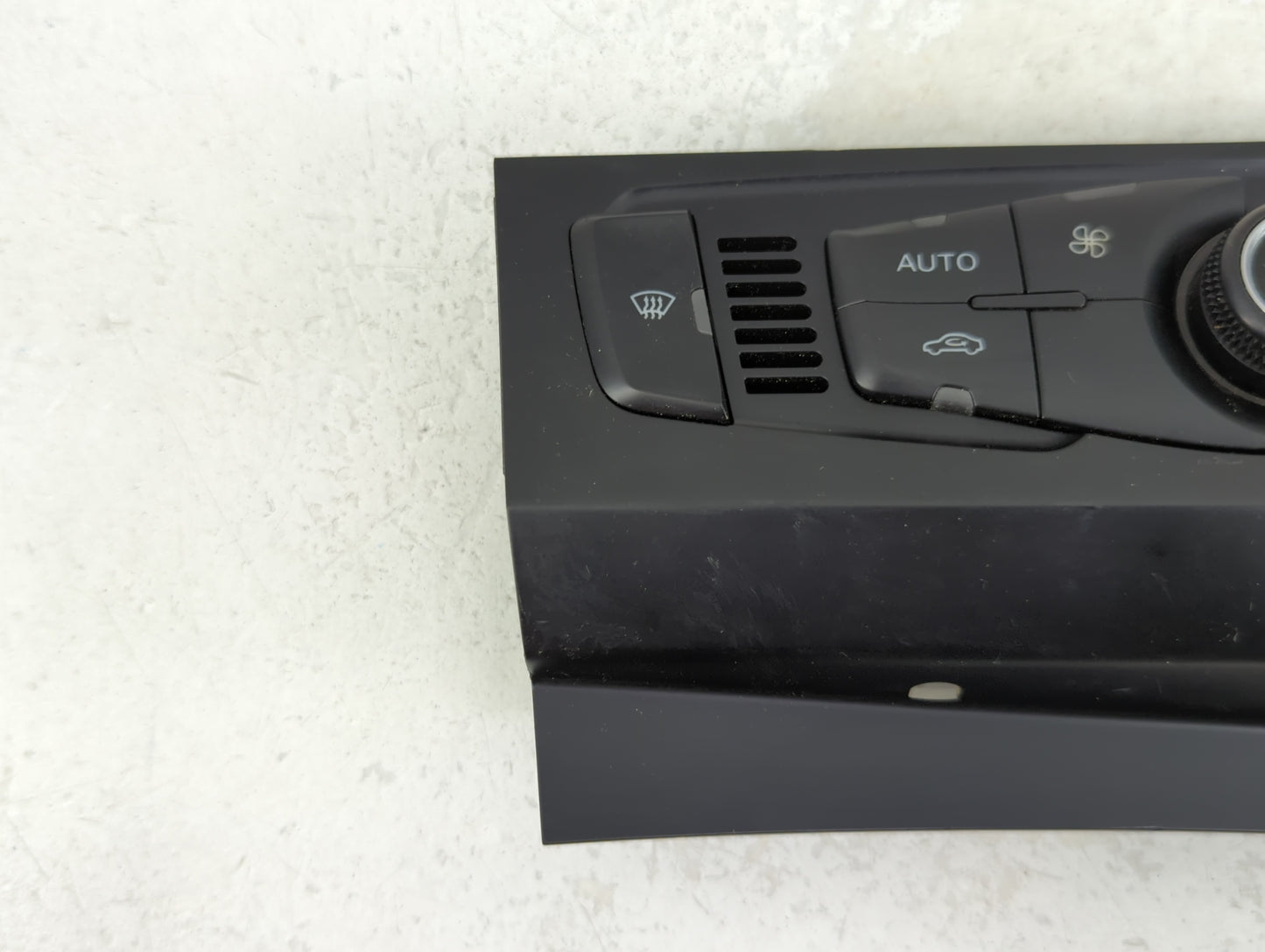 2009-2012 Audi A4 Climate Control Module Temperature AC/Heater Replacement P/N:8T1820043AM A2C53346674 Fits OEM Used Auto Pa