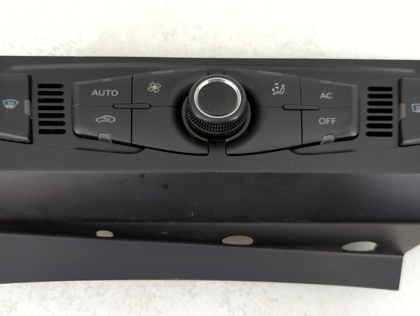 2009-2012 Audi A4 Climate Control Module Temperature AC/Heater Replacement P/N:8T1820043AM A2C53346674 Fits OEM Used Auto Pa