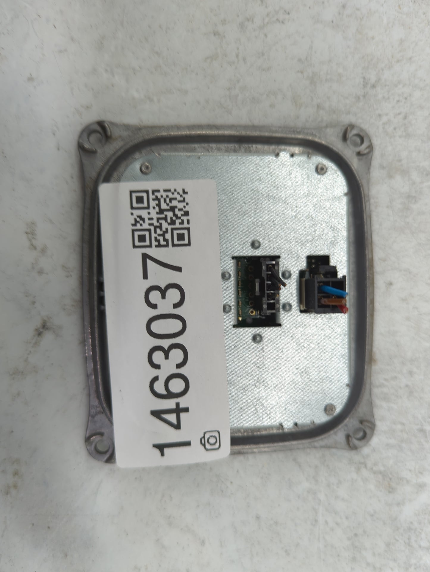 2009-2012 Audi A4 Headlight Ballast Head Light 1463037 - Oemusedautoparts1.com