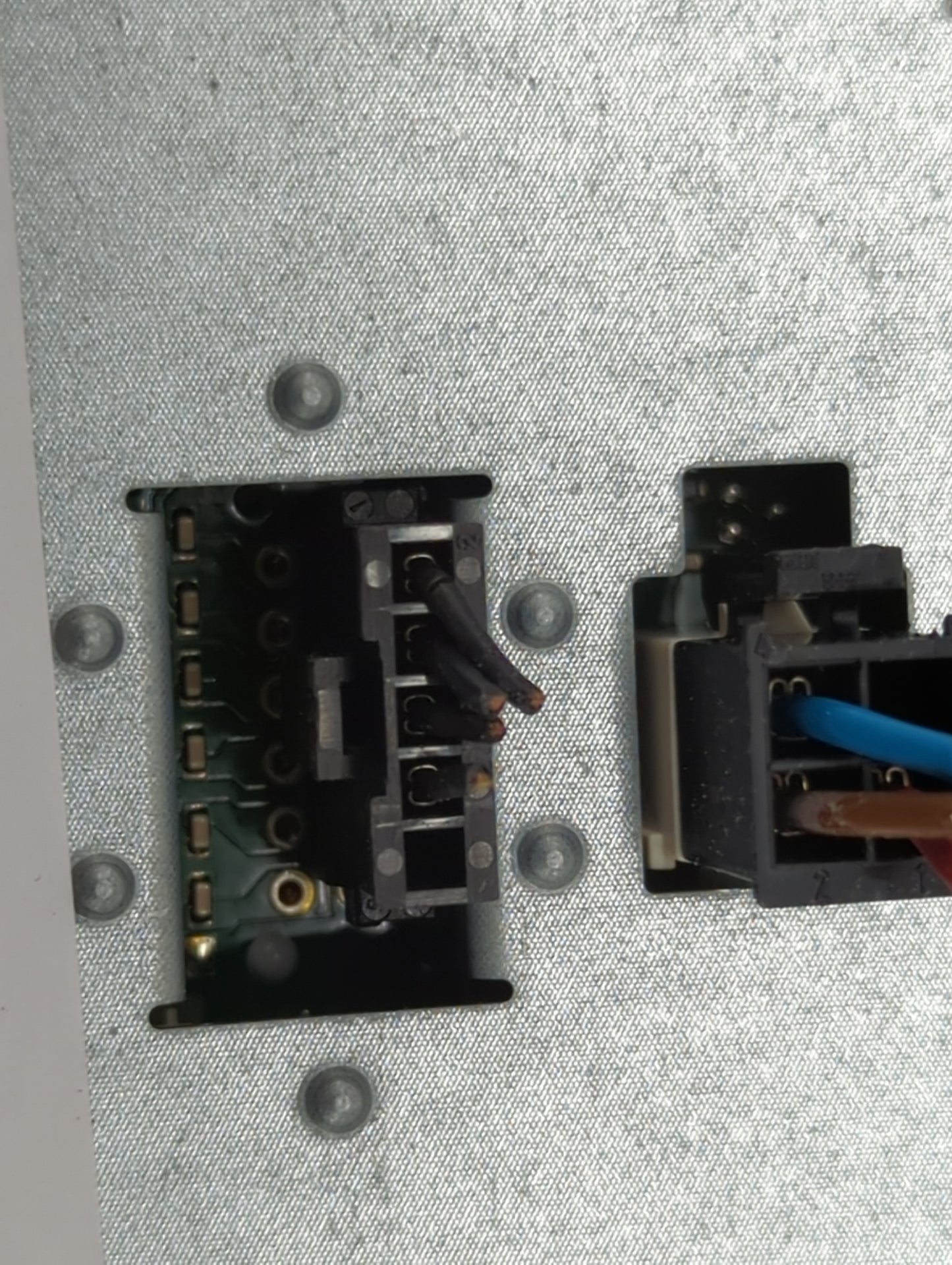2009-2012 Audi A4 Headlight Ballast Head Light 1463037 - Oemusedautoparts1.com