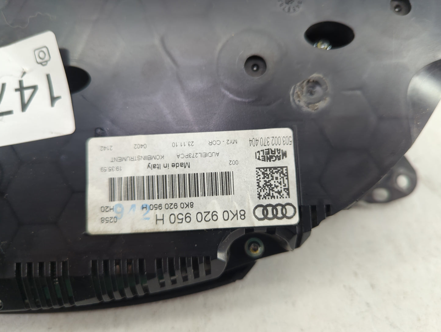 2010-2012 Audi A4 Instrument Cluster Speedometer Gauges P/N:8K0920950H 503002370404 Miles:92K Fits Fits 2010 2011 2012 OEM U