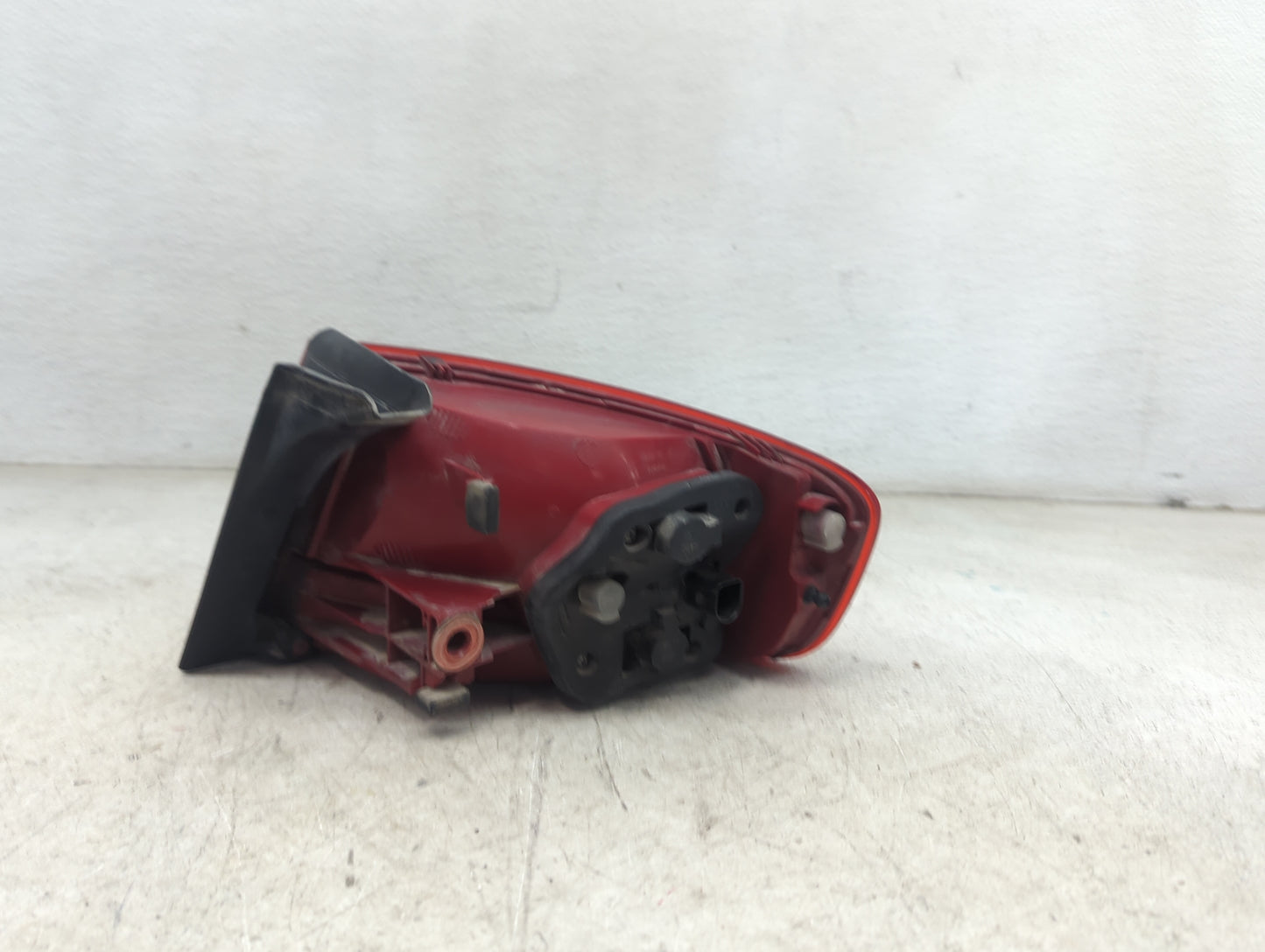 2009-2012 Audi A4 Tail Light Assembly Driver Left OEM P/N:8K5945095E Fits Fits 2009 2010 2011 2012 OEM Used Auto Parts - Oem