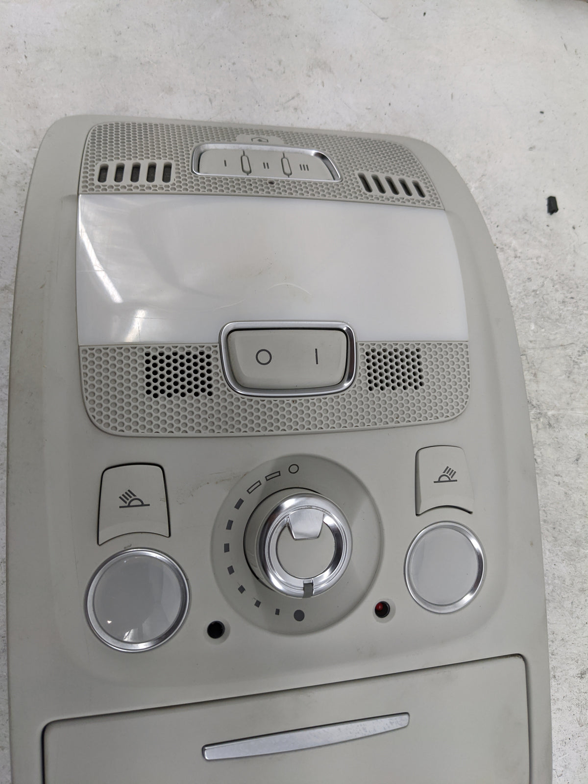 2009-2016 Audi A4 Overhead Roof Console Beige 1483062 - Oemusedautoparts1.com