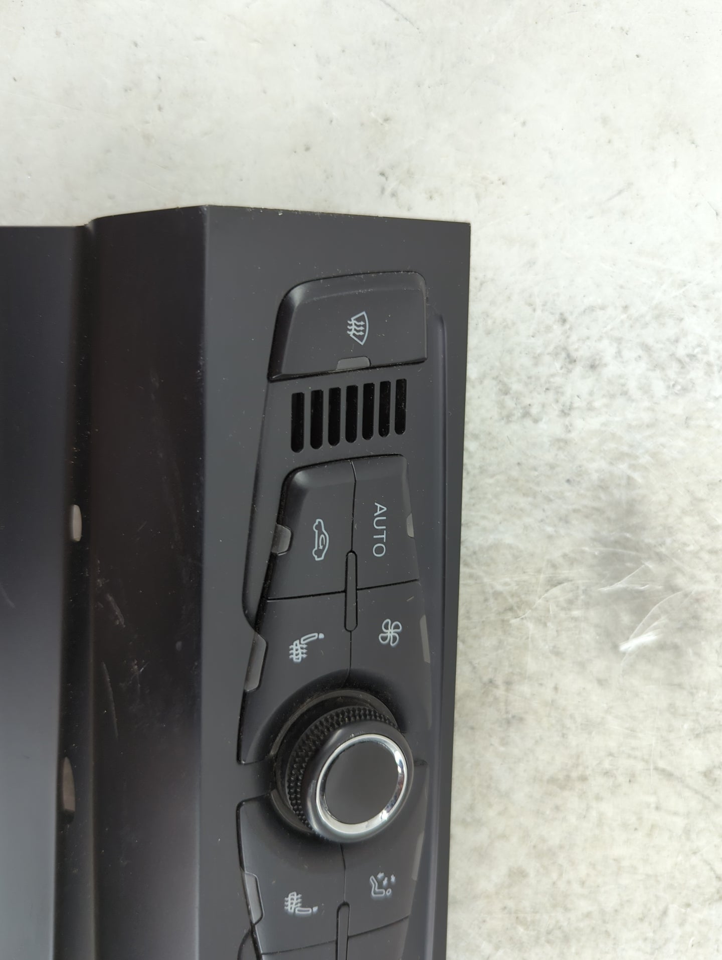 2009-2012 Audi A4 Climate Control Module Temperature AC/Heater Replacement P/N:8T1820043AN A2C53346675 Fits OEM Used Auto Pa