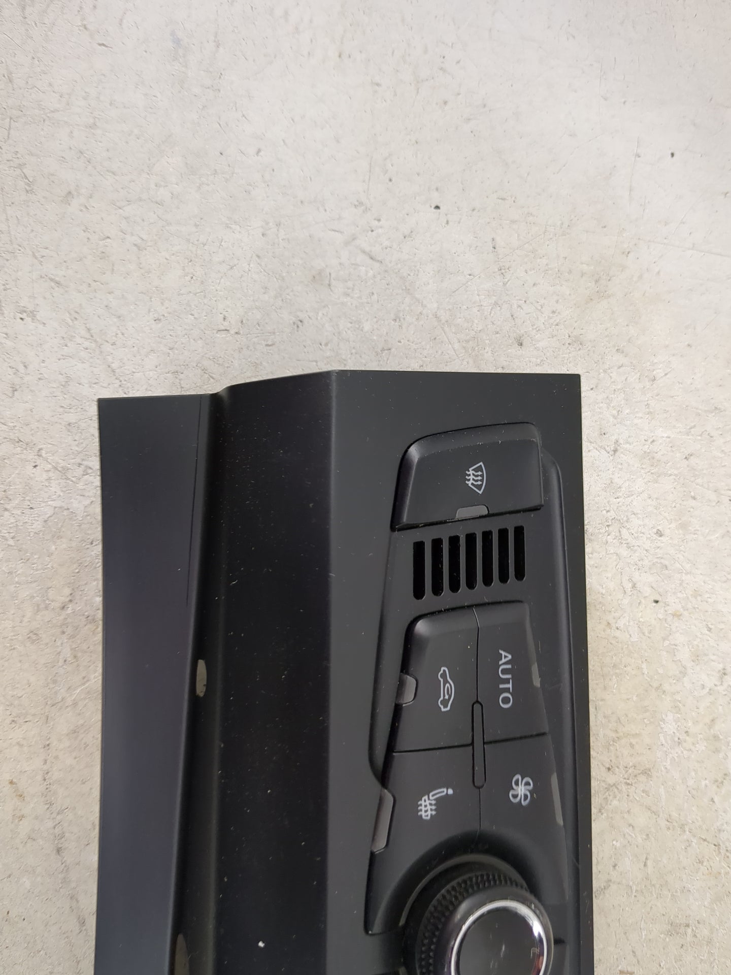 2009-2012 Audi A4 Climate Control Module Temperature AC/Heater Replacement P/N:8T1820043AN A2C53346675 Fits OEM Used Auto Pa