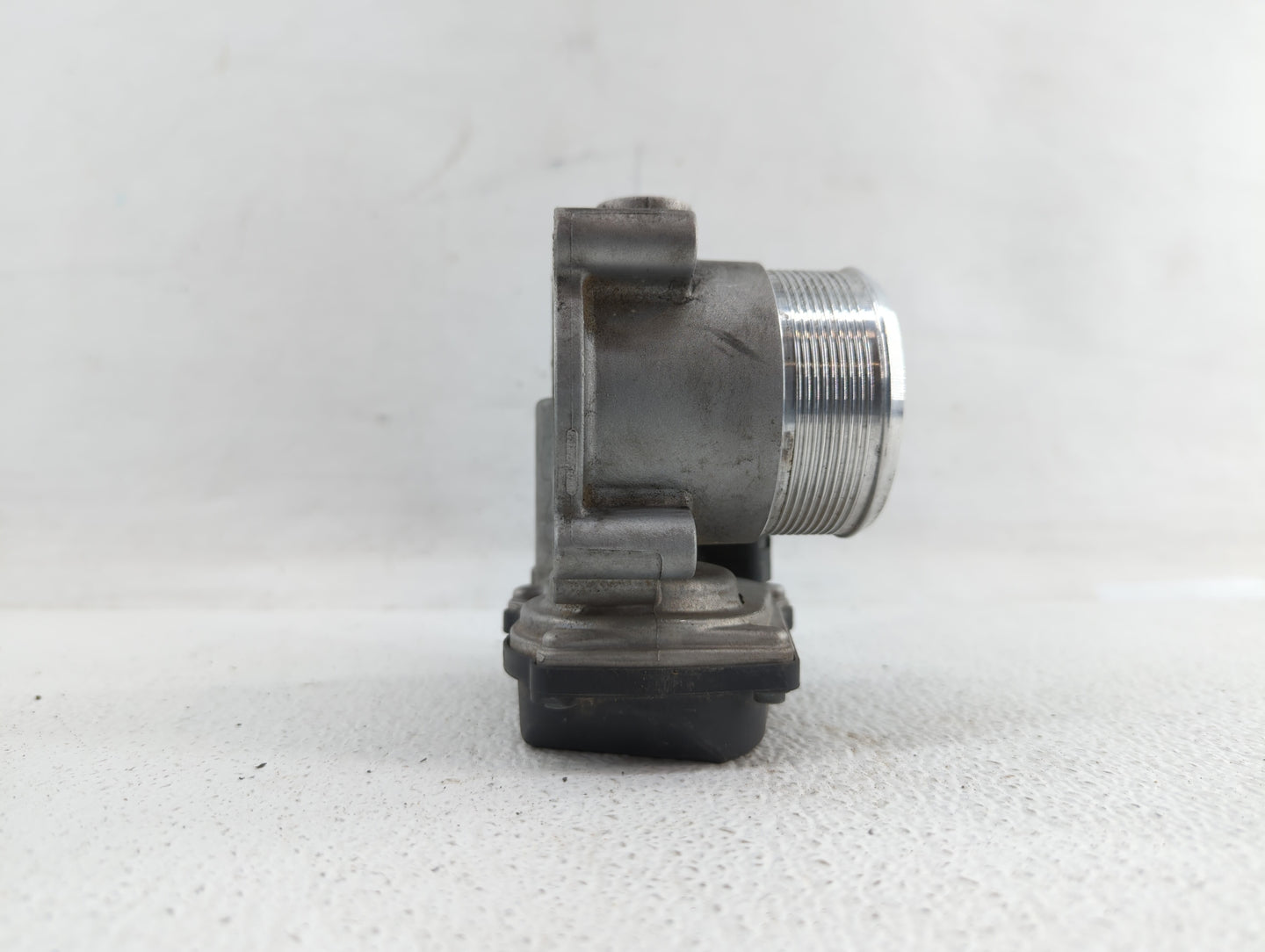 2005-2016 Audi A4 Throttle Body P/N:06F 133 062 G 06F 133 062 Q Fits OEM Used Auto Parts - Oemusedautoparts1.com