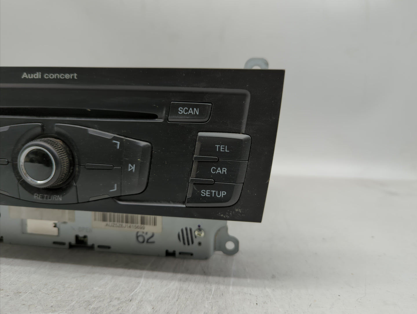 2010-2012 Audi A4 Am Fm Cd Player Radio Receiver - Oemusedautoparts1.com