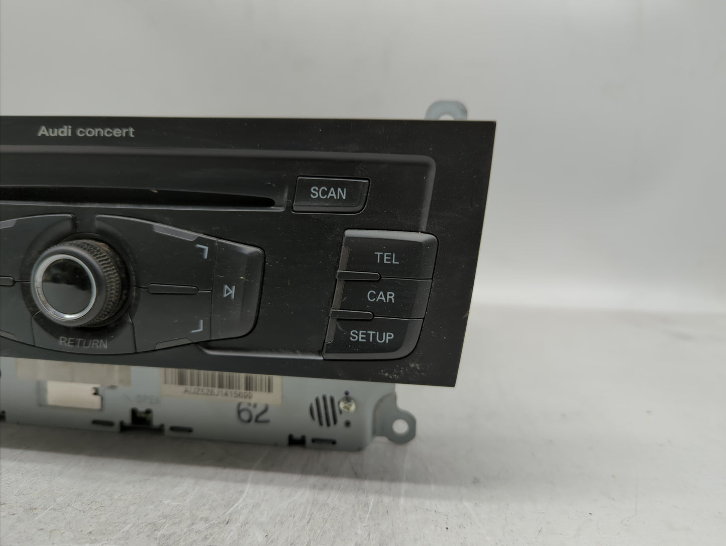 2010-2012 Audi A4 Am Fm Cd Player Radio Receiver - Oemusedautoparts1.com