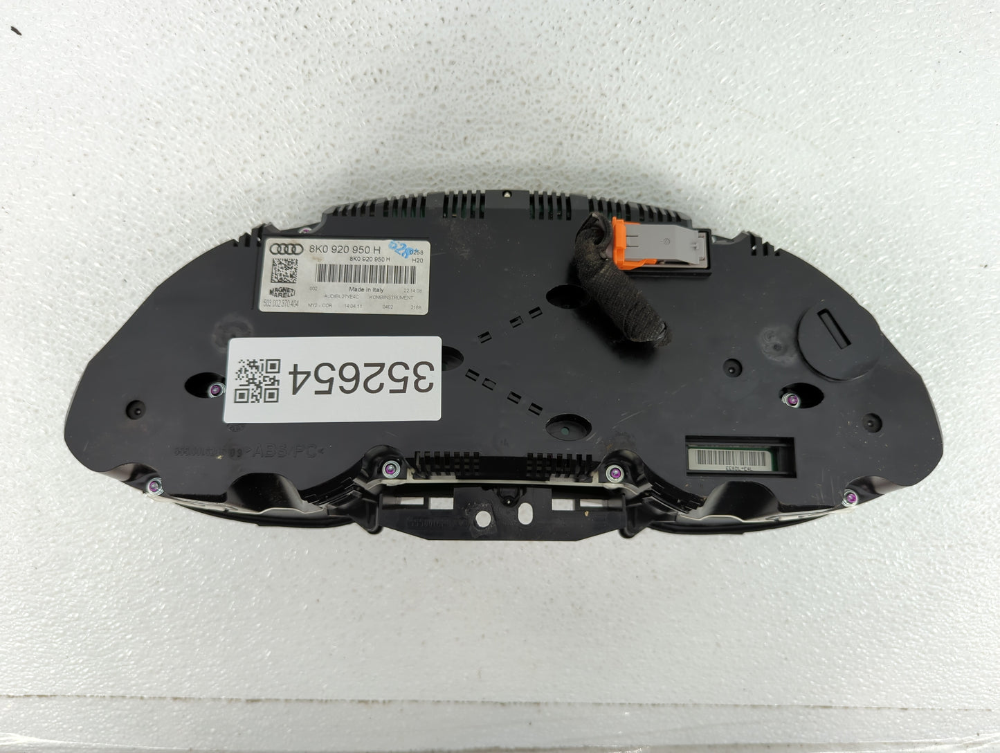2010-2012 Audi A4 Instrument Cluster Speedometer Gauges P/N:8K0920950E 8K0 920 950 E, 8K0920950H Fits Fits 2010 2011 2012 OE