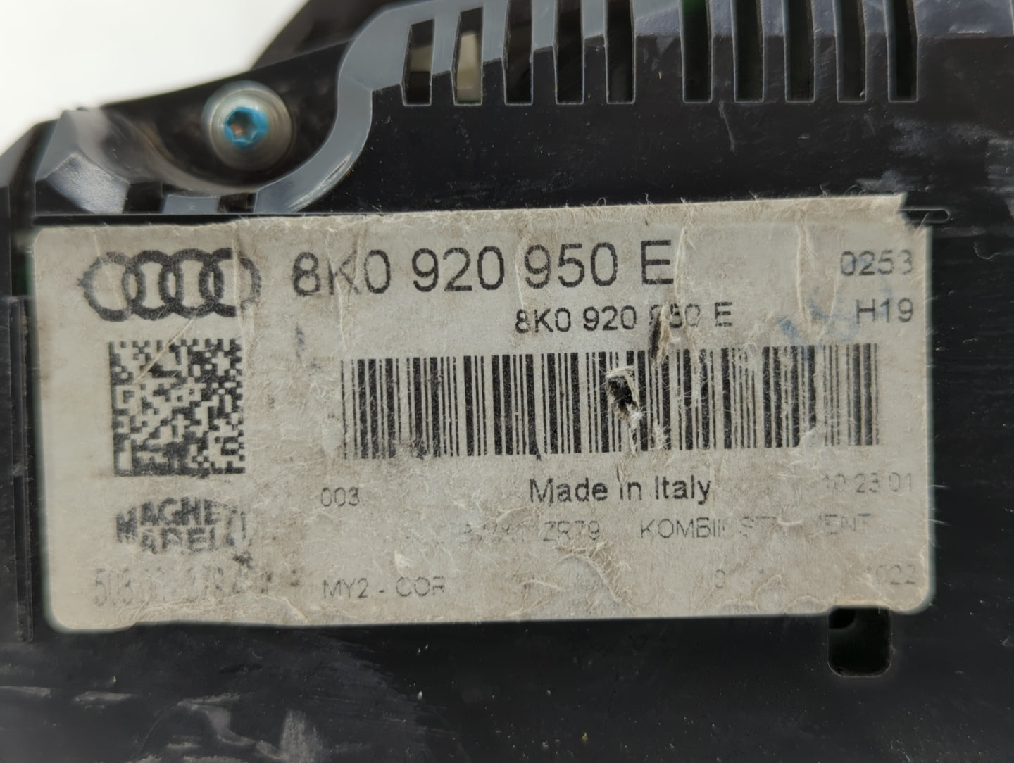 2010-2012 Audi A4 Instrument Cluster Speedometer Gauges P/N:8K0920950E 8K0 920 950 E, 8K0920950H Fits Fits 2010 2011 2012 OE