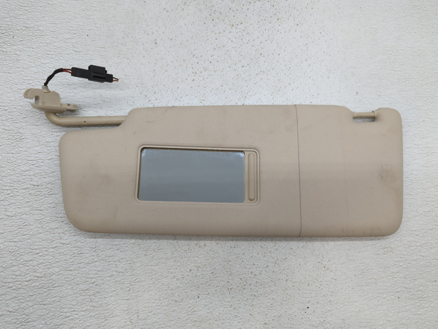 2009-2012 Audi A4 Sun Visor Shade Replacement Driver Left Mirror Fits Fits 2009 2010 2011 2012 OEM Used Auto Parts - Oemused
