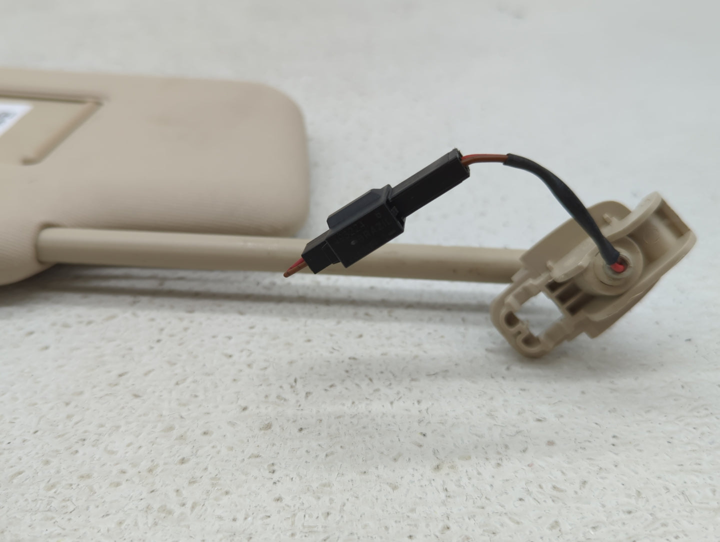 2009-2012 Audi A4 Sun Visor Shade Replacement Driver Left Mirror Fits Fits 2009 2010 2011 2012 OEM Used Auto Parts - Oemused