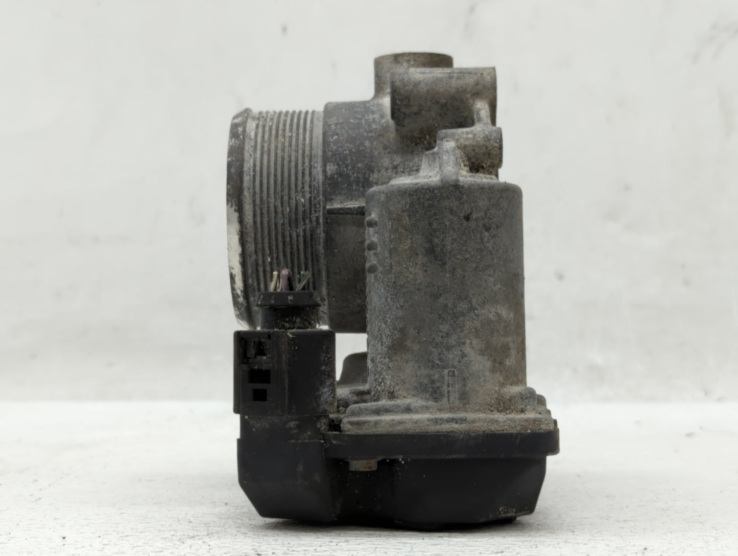 2005-2016 Audi A4 Throttle Body P/N:06F 133 062 G 06F 133 062 Q Fits OEM Used Auto Parts - Oemusedautoparts1.com