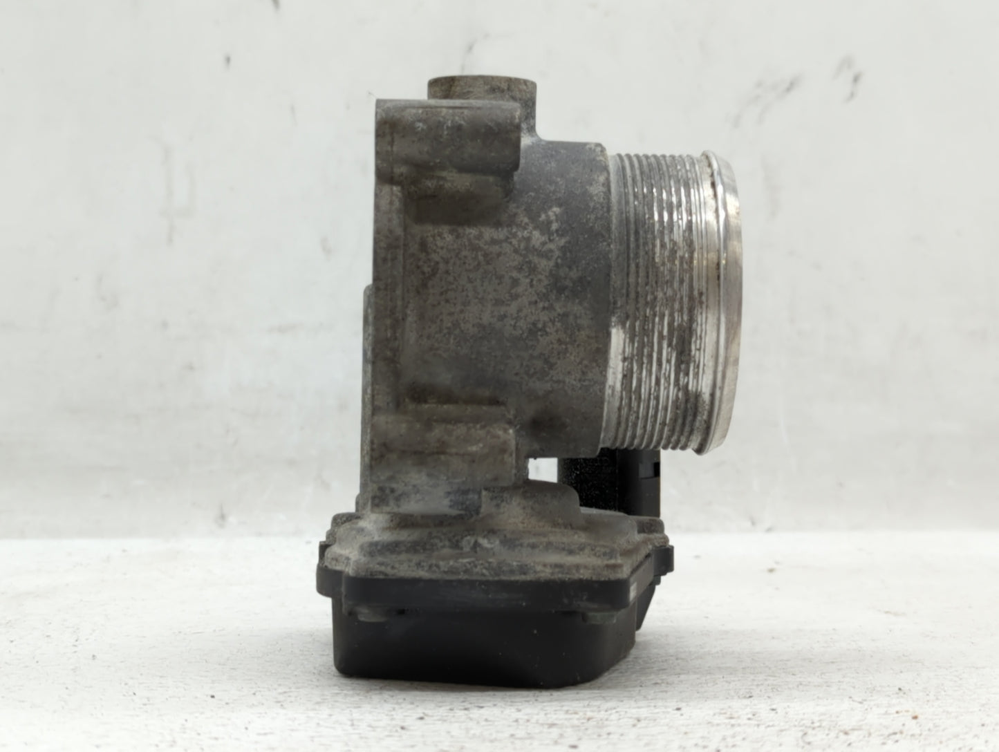 2005-2016 Audi A4 Throttle Body P/N:06F 133 062 G 06F 133 062 Q Fits OEM Used Auto Parts - Oemusedautoparts1.com