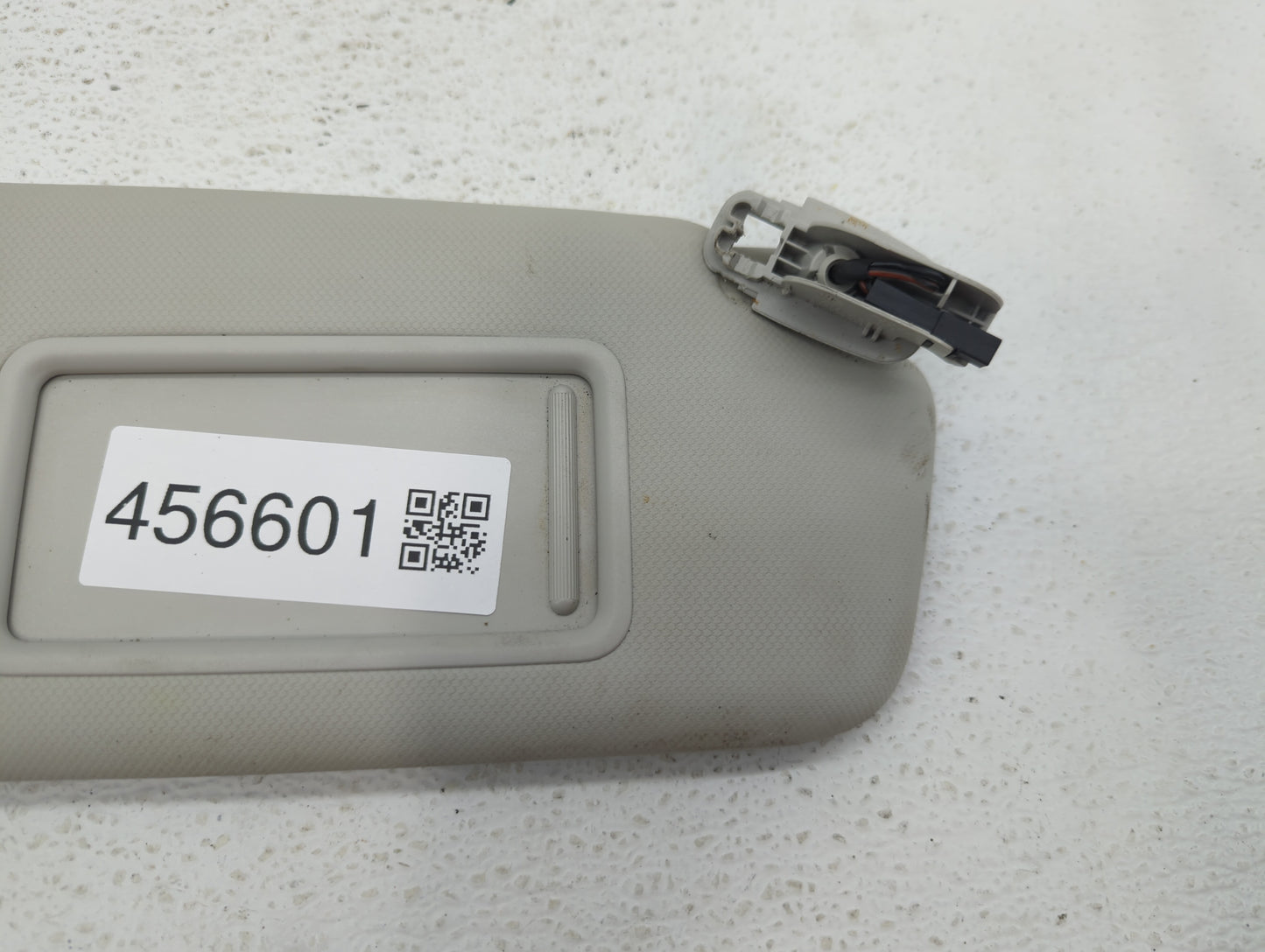 2009-2012 Audi A4 Sun Visor Shade Replacement Passenger Right Mirror Fits Fits 2009 2010 2011 2012 OEM Used Auto Parts - Oem