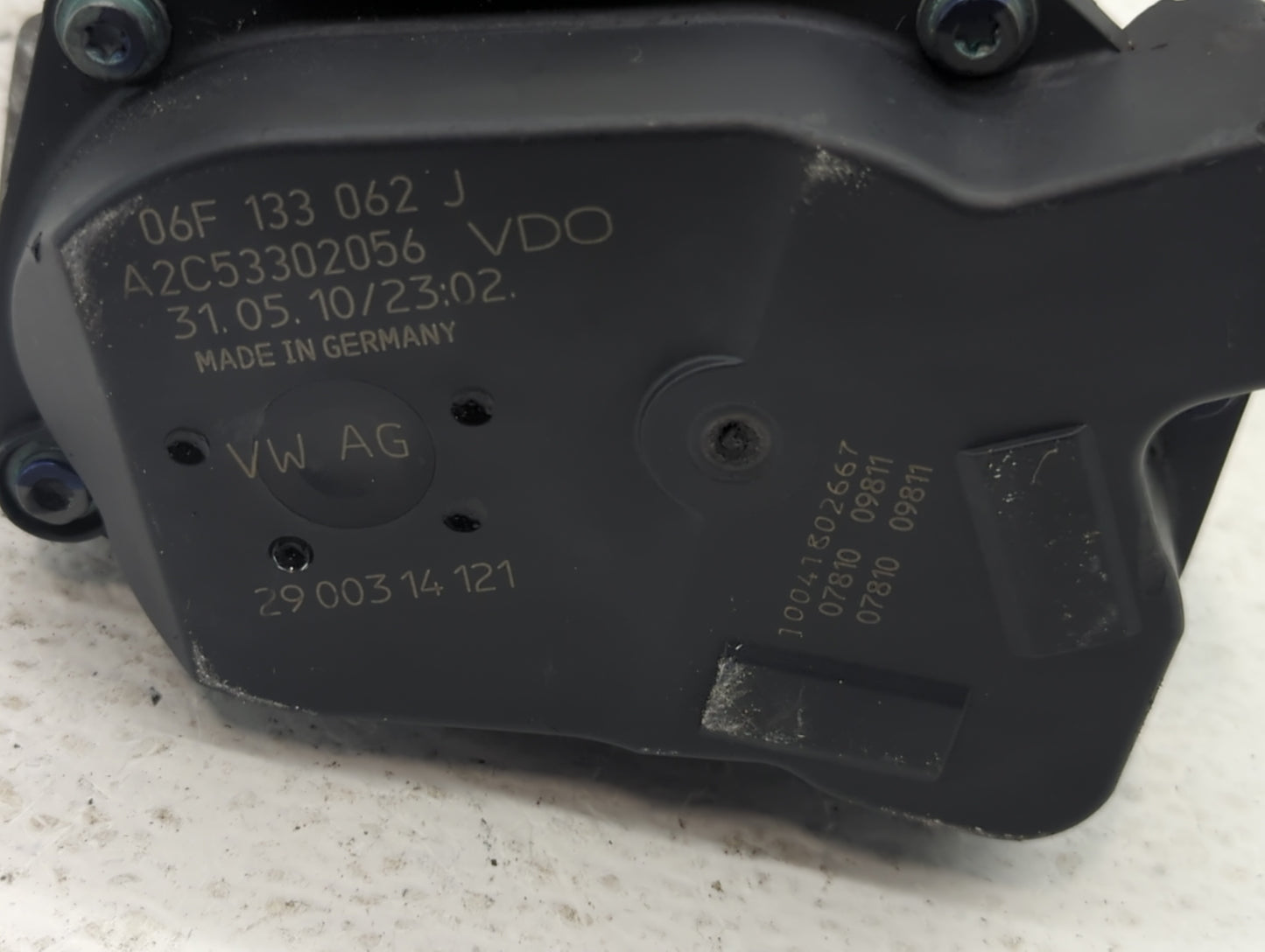 2005-2016 Audi A4 Throttle Body P/N:06F 133 062 T 06F 133 062 Q Fits OEM Used Auto Parts - Oemusedautoparts1.com