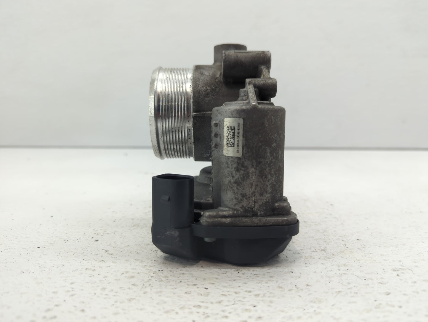 2005-2016 Audi A4 Throttle Body P/N:06F 133 062 T 06F 133 062 Q Fits OEM Used Auto Parts - Oemusedautoparts1.com