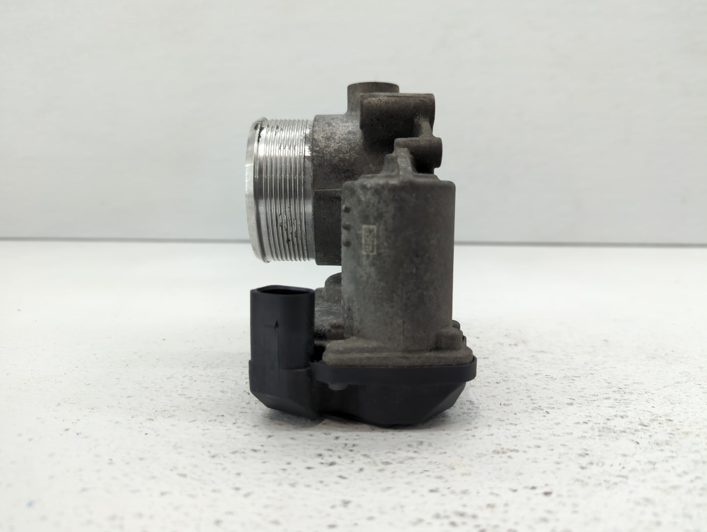 2005-2016 Audi A4 Throttle Body P/N:06F 133 062 T 06F 133 062 Q Fits OEM Used Auto Parts - Oemusedautoparts1.com