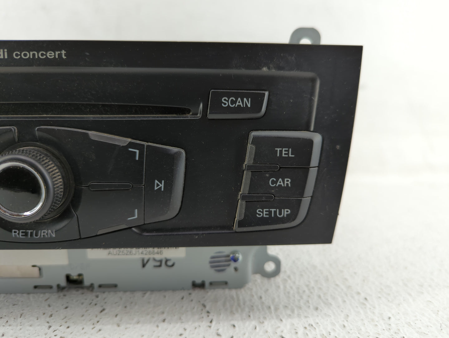 2010-2012 Audi A4 Am Fm Cd Player Radio Receiver - Oemusedautoparts1.com