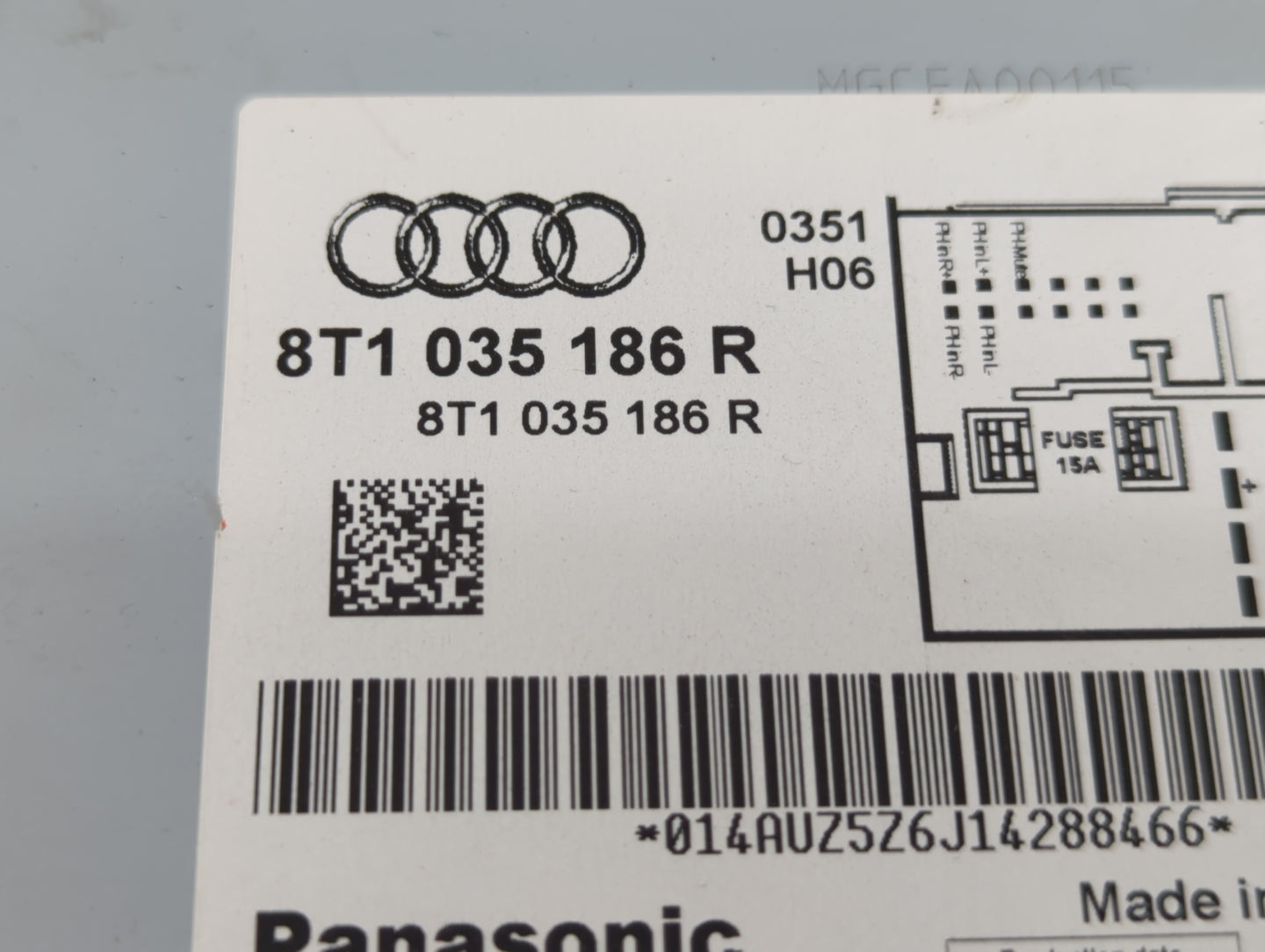 2010-2012 Audi A4 Am Fm Cd Player Radio Receiver - Oemusedautoparts1.com