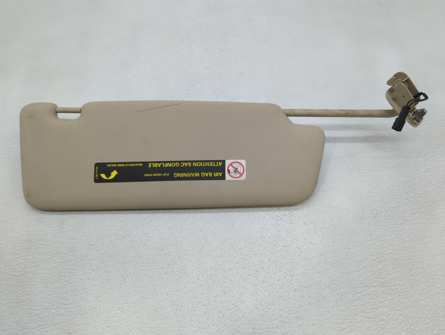 2009-2012 Audi A4 Sun Visor Shade Replacement Driver Left Mirror Fits Fits 2009 2010 2011 2012 OEM Used Auto Parts - Oemused
