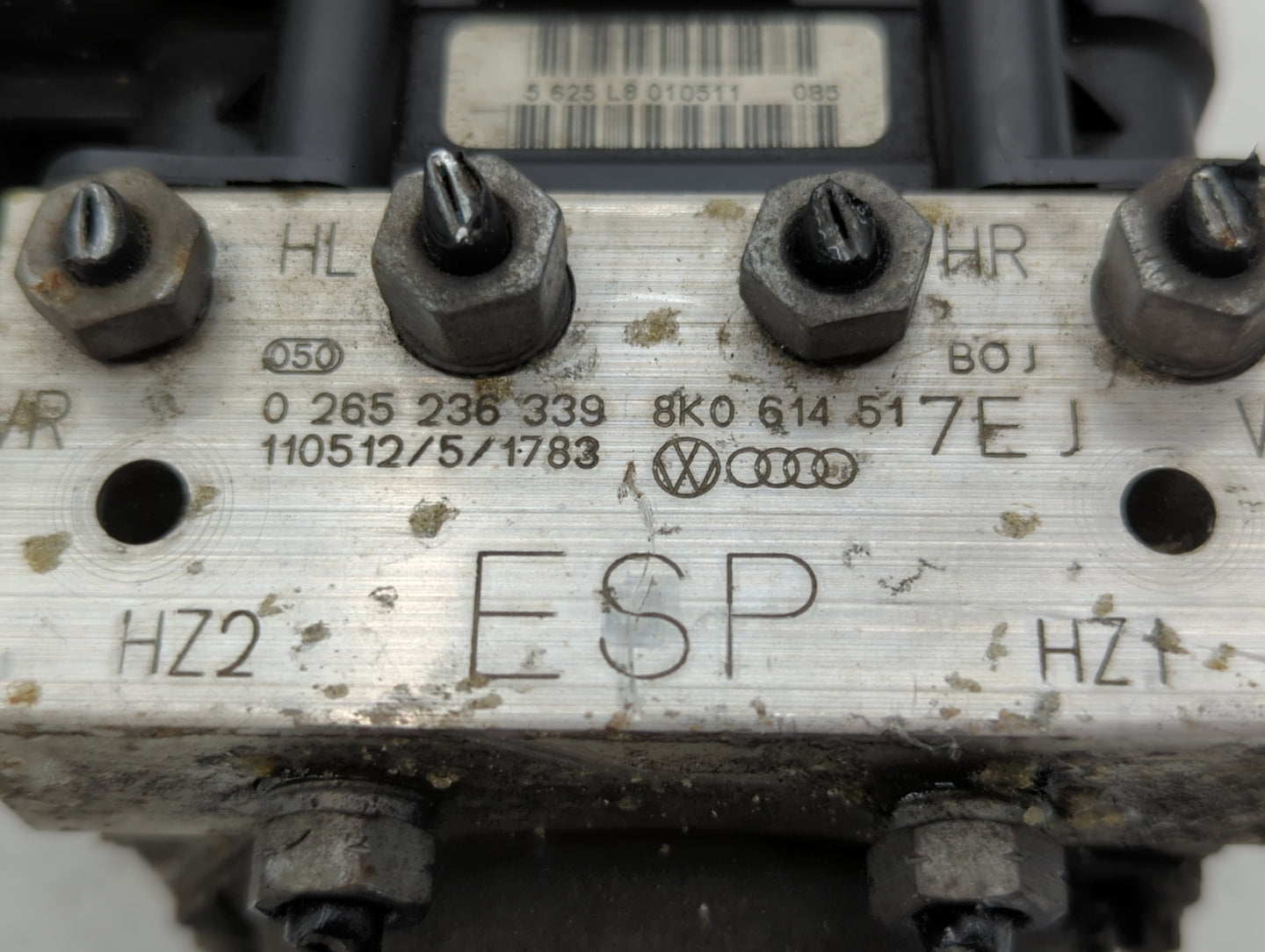 2011-2012 Audi A4 ABS Pump Control Module Replacement P/N:8K0 614 517 EJ Fits Fits 2011 2012 OEM Used Auto Parts - Oemusedau