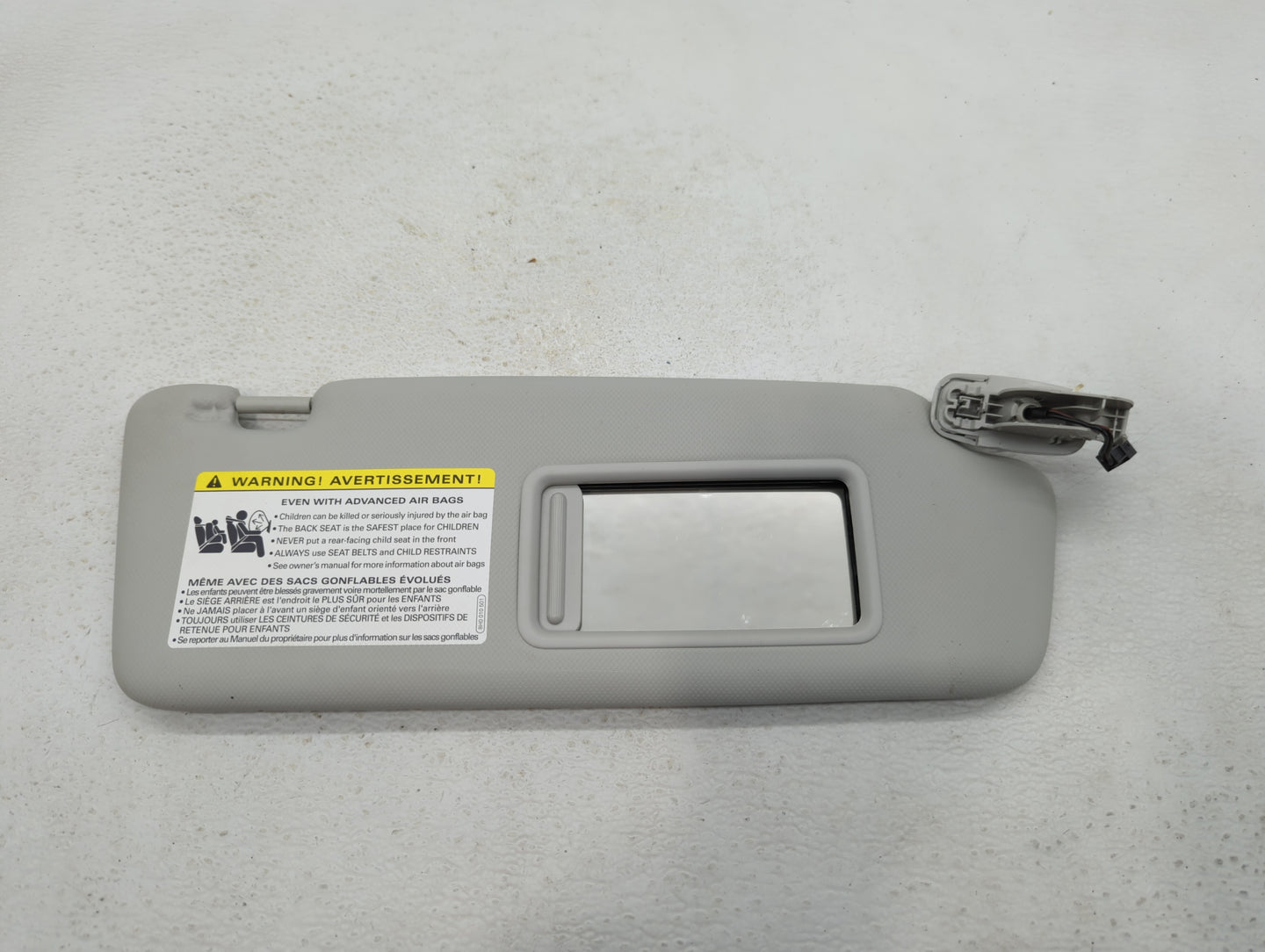 2009-2012 Audi A4 Sun Visor Shade Replacement Passenger Right Mirror Fits Fits 2009 2010 2011 2012 OEM Used Auto Parts - Oem